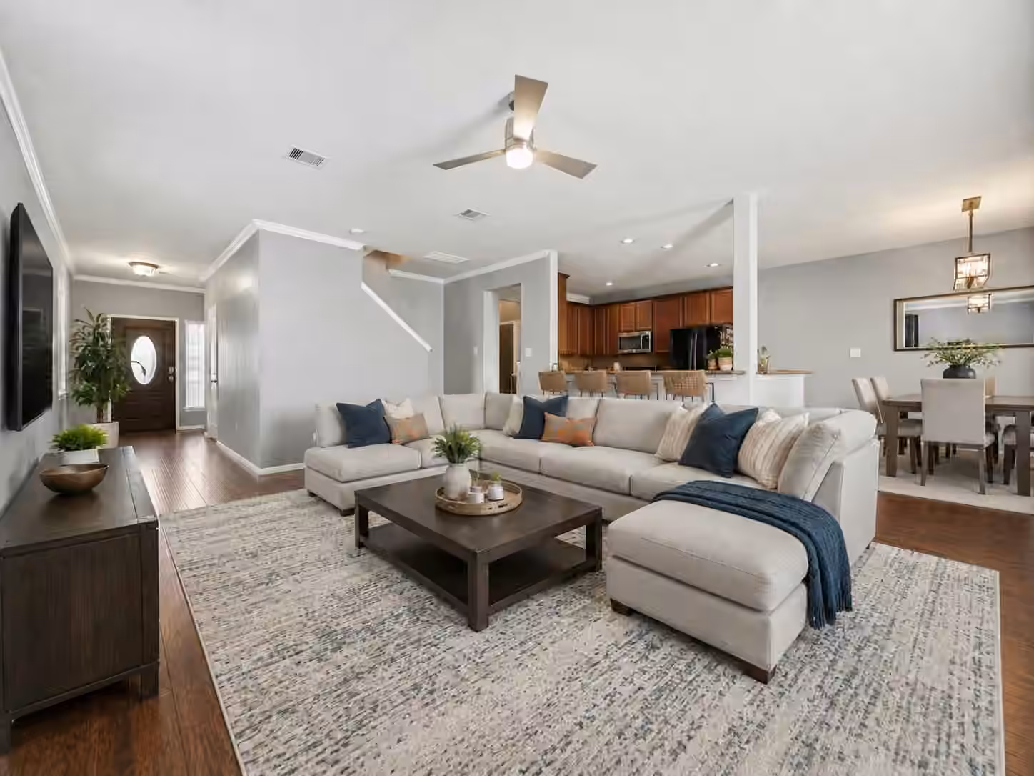 Photo 3 of 12911 Taper Reach Drive, Tomball, TX