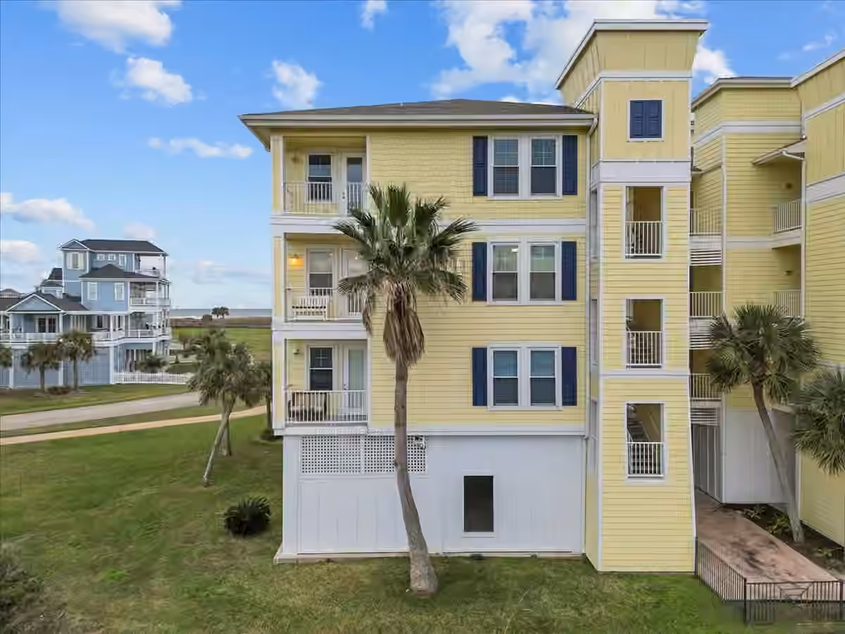 Photo 7 of 4111 Pointe West Drive 201, Galveston, TX
