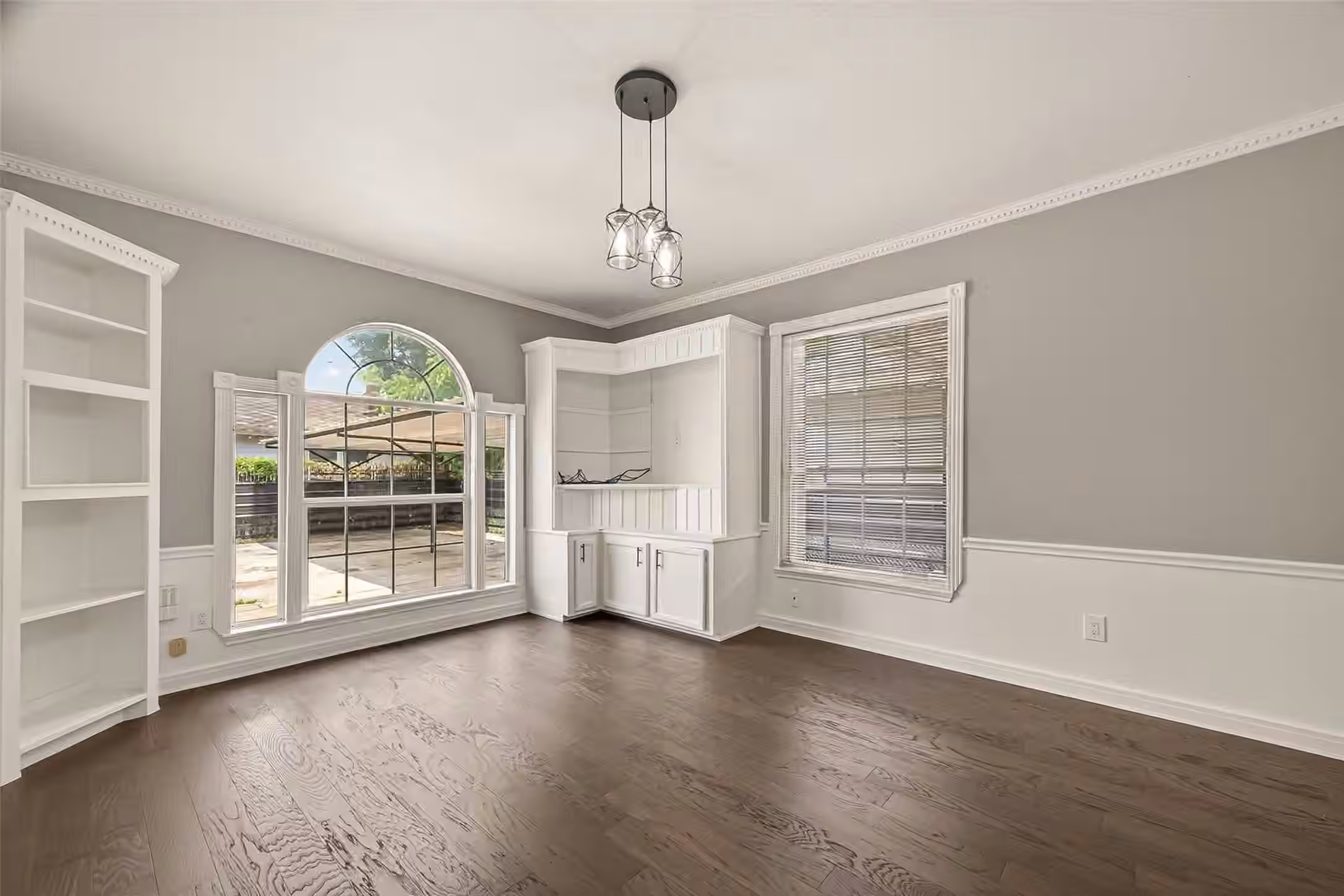 Photo 7 of 2120 Fulton Street, Houston, TX