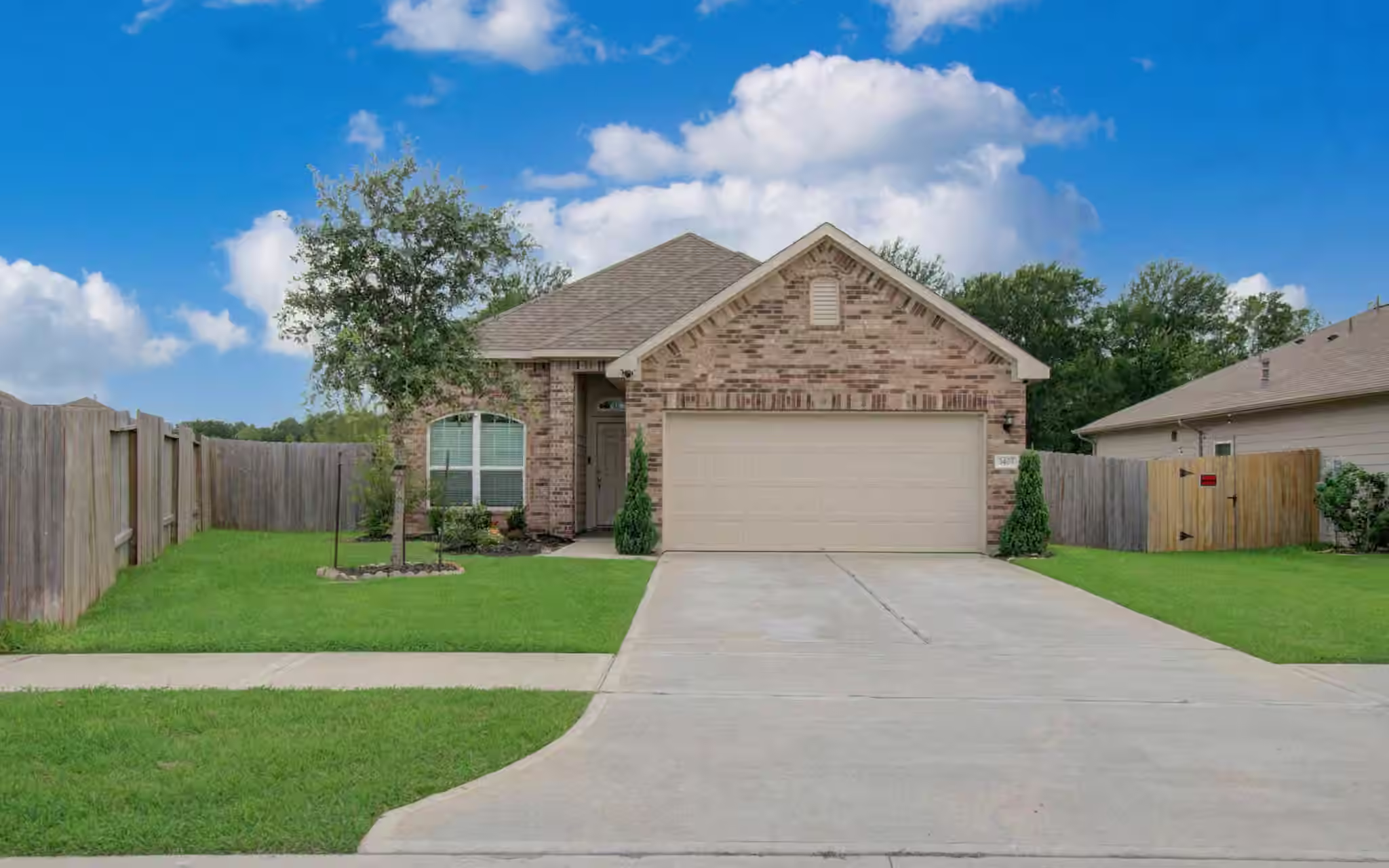 Photo of 3403 Brazos Falls Dr, Richmond, TX 77469