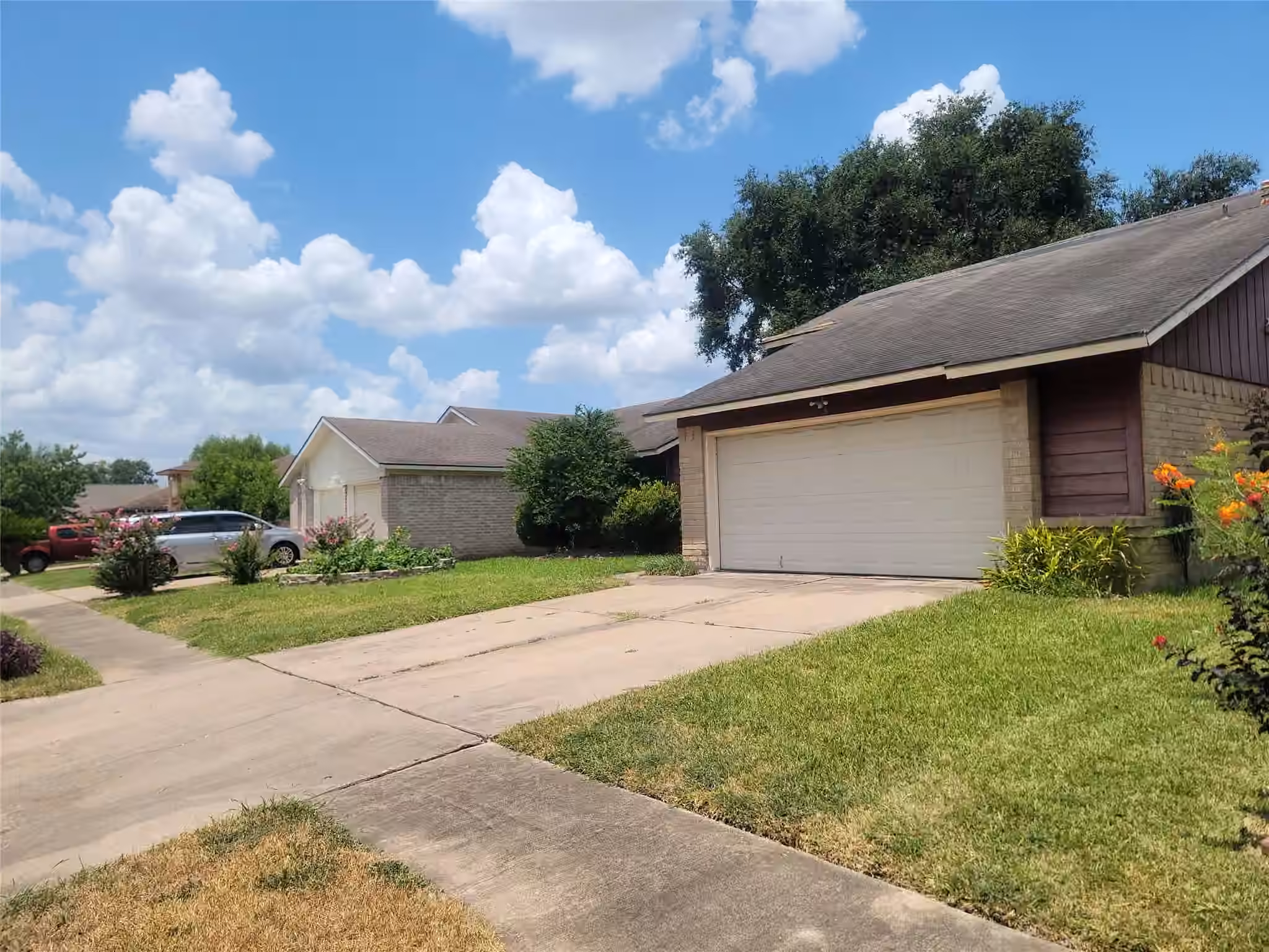 Photo 2 of 12058 Plumbrook Drive, Houston, TX
