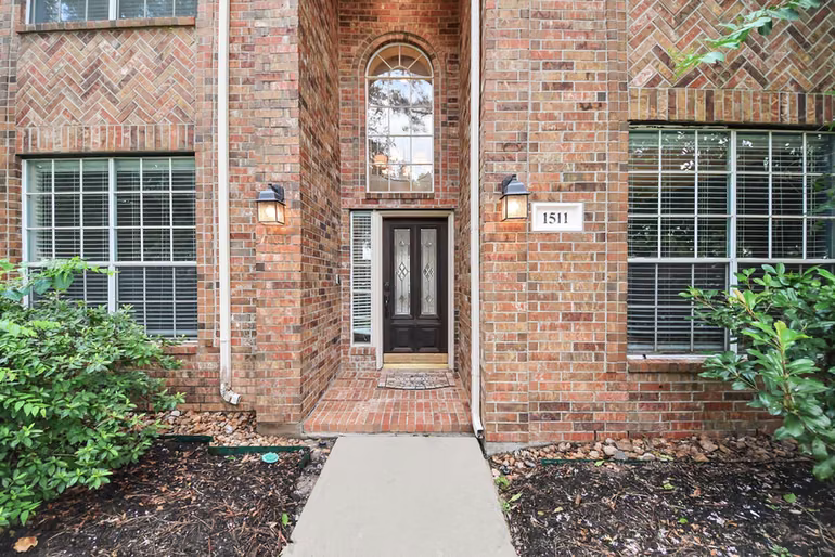 Photo 5 of 1511 Pacific Grove Lane, Katy, TX