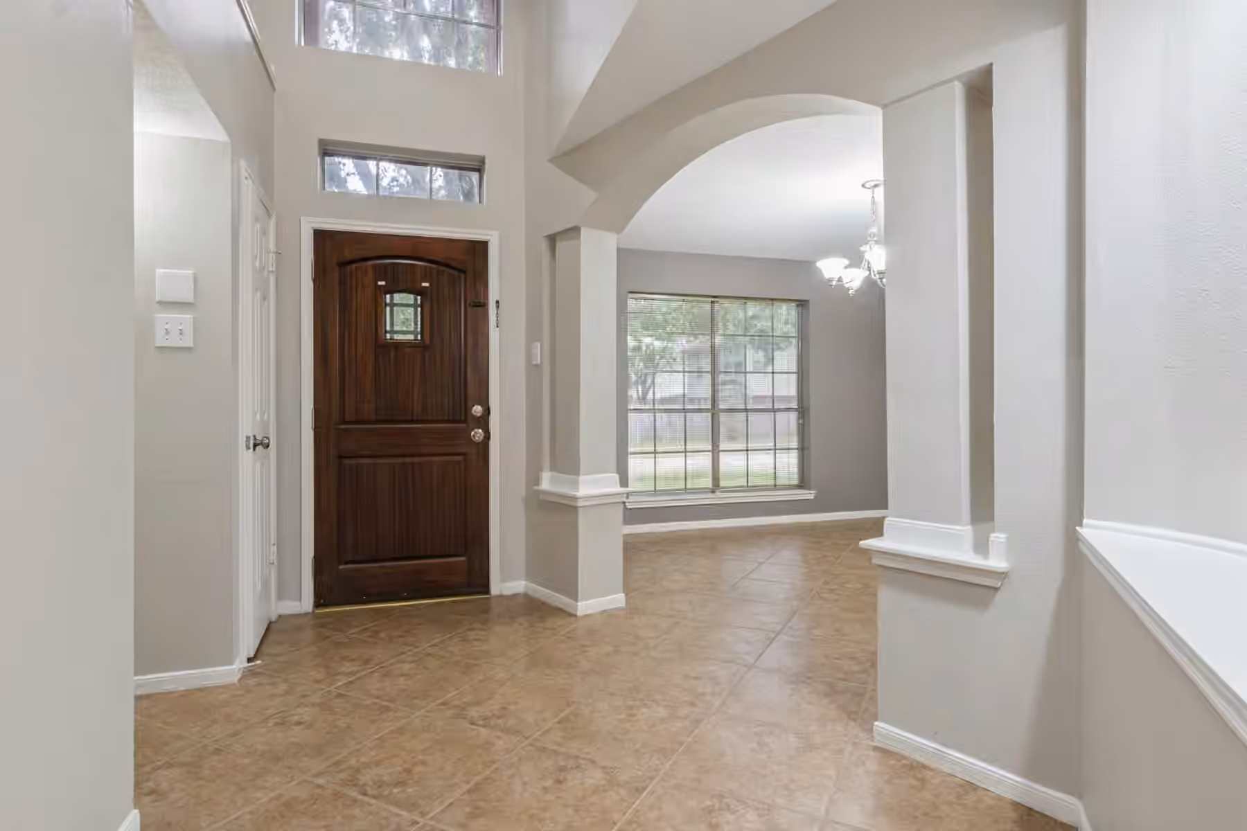 Photo 3 of 13327 White Oak Landing Boulevard, Houston, TX