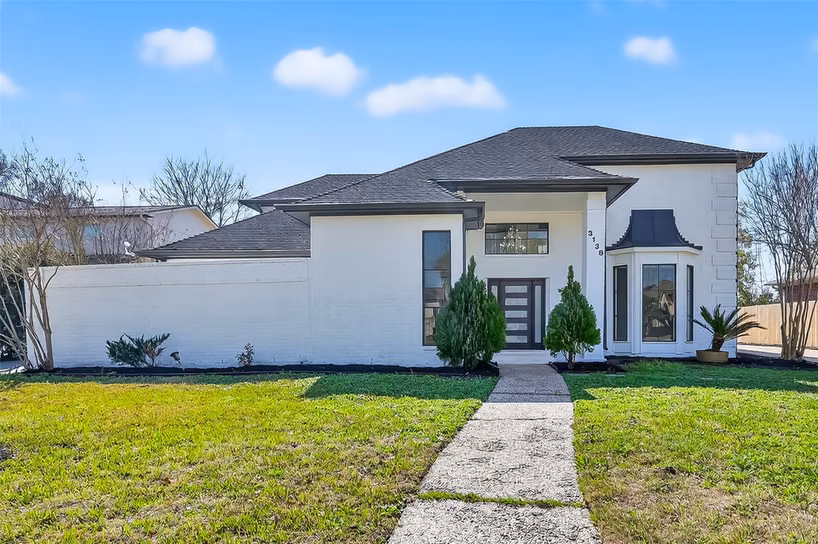 Photo of 3138 Country Club Boulevard, Stafford, TX