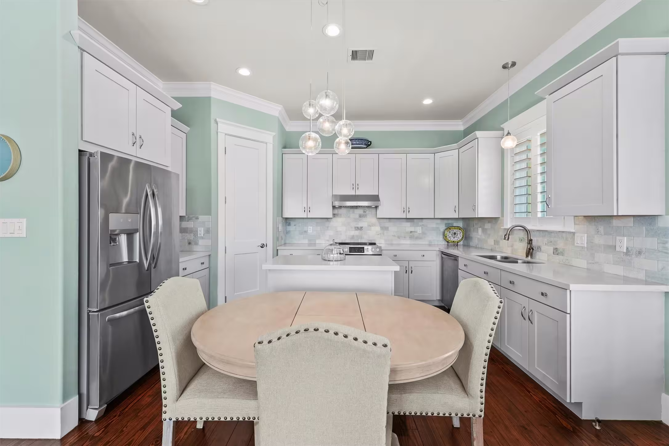 Photo 7 of 25102 Sausalito Drive, Galveston, TX