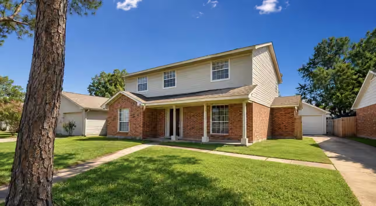 Photo 2 of 11630 Sageglen Drive, Houston, TX