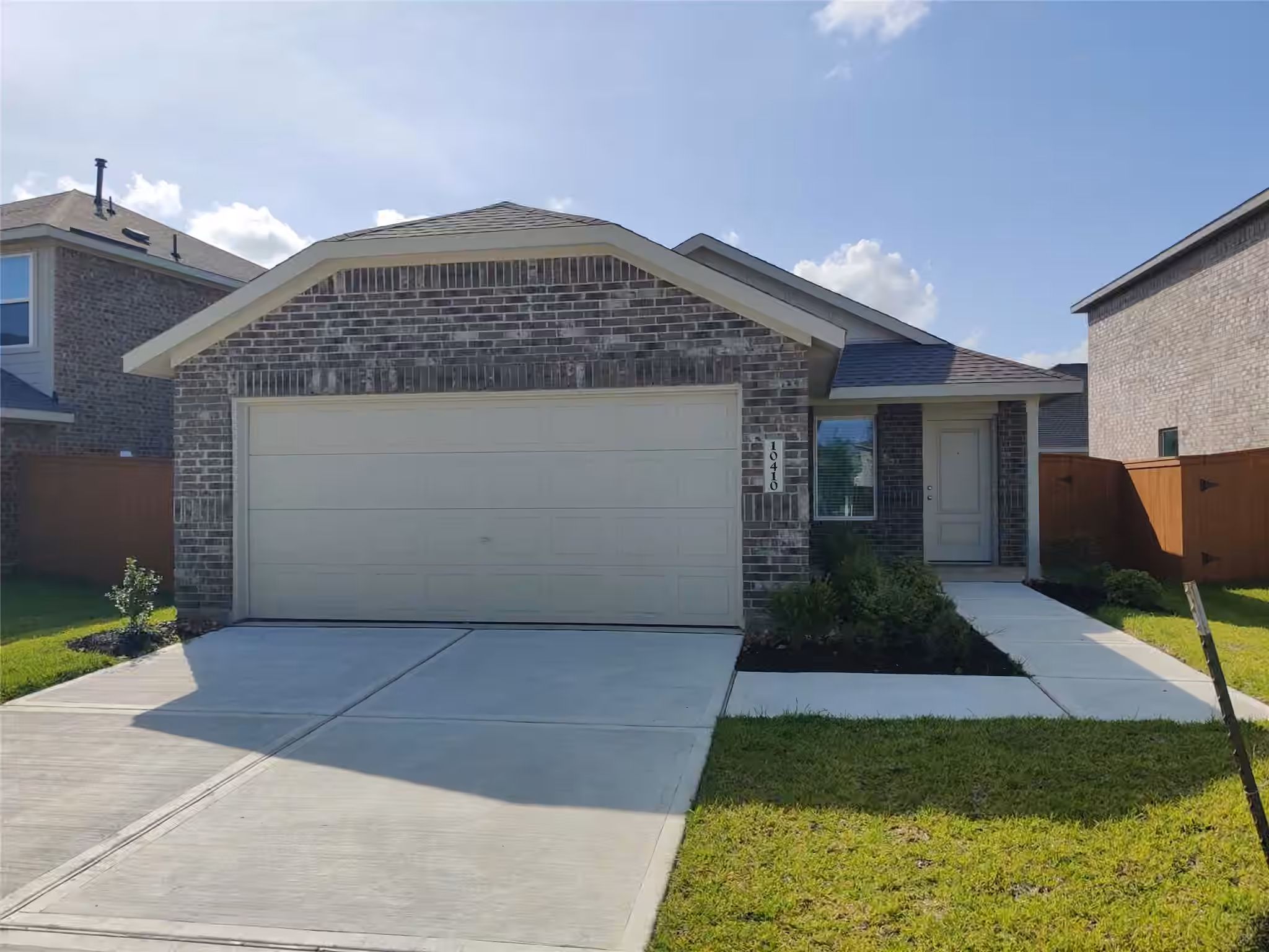 Photo of 10410 Rocky Trail, Beasley, TX