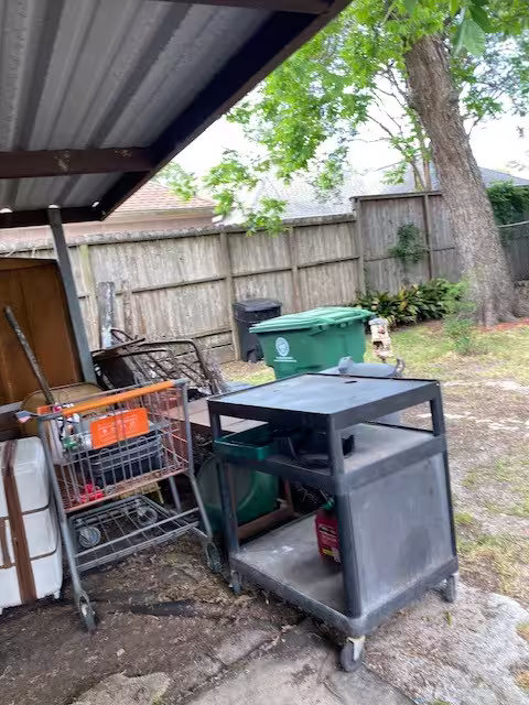 Photo 4 of 9216 Kingsville Street, Houston, TX