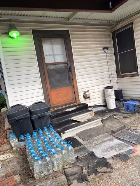 Photo 5 of 9216 Kingsville Street, Houston, TX