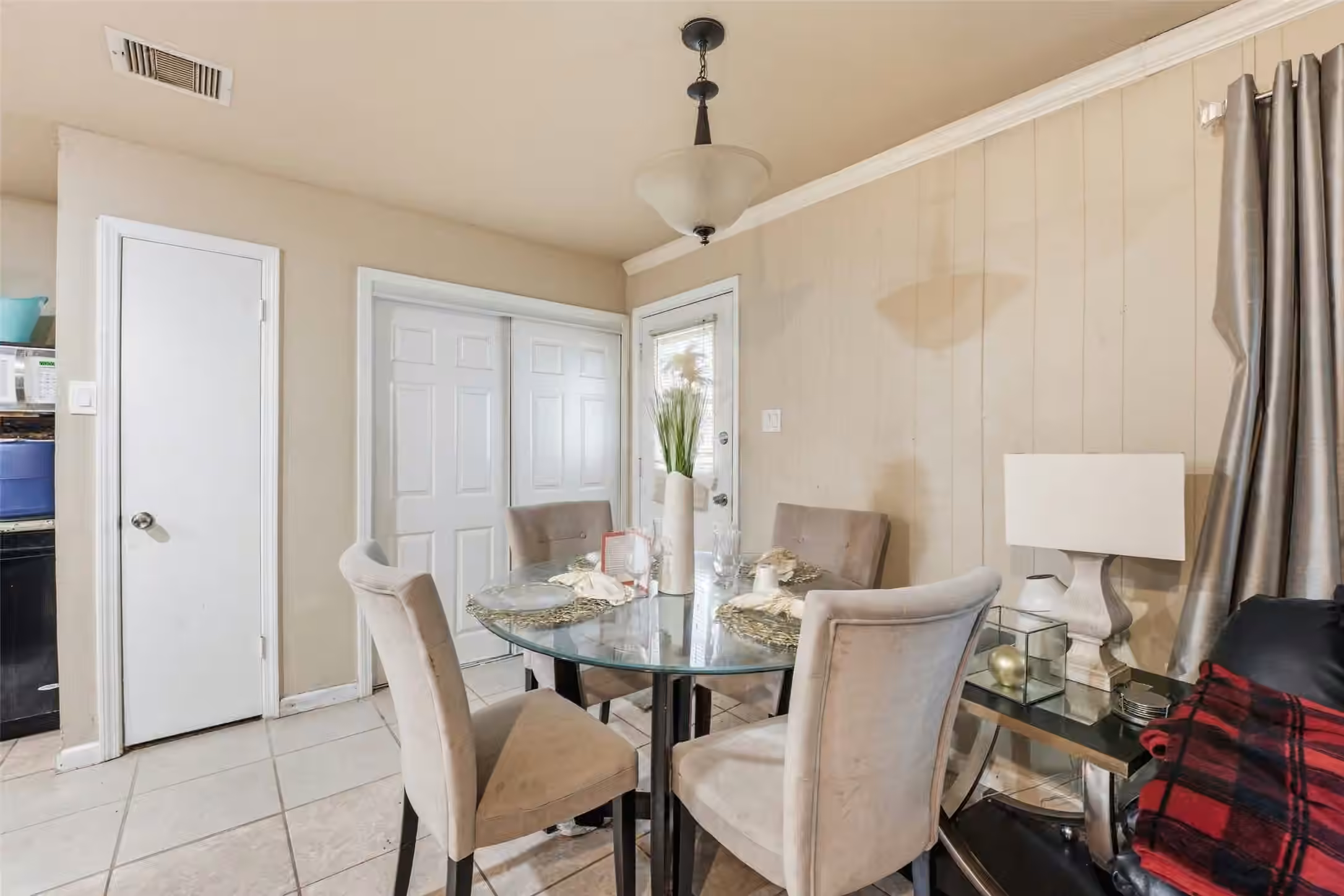 Photo 7 of 4850 Raven Ridge Dr, Houston, TX