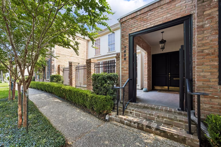 Photo 2 of 7629 Del Monte Drive, Houston, TX