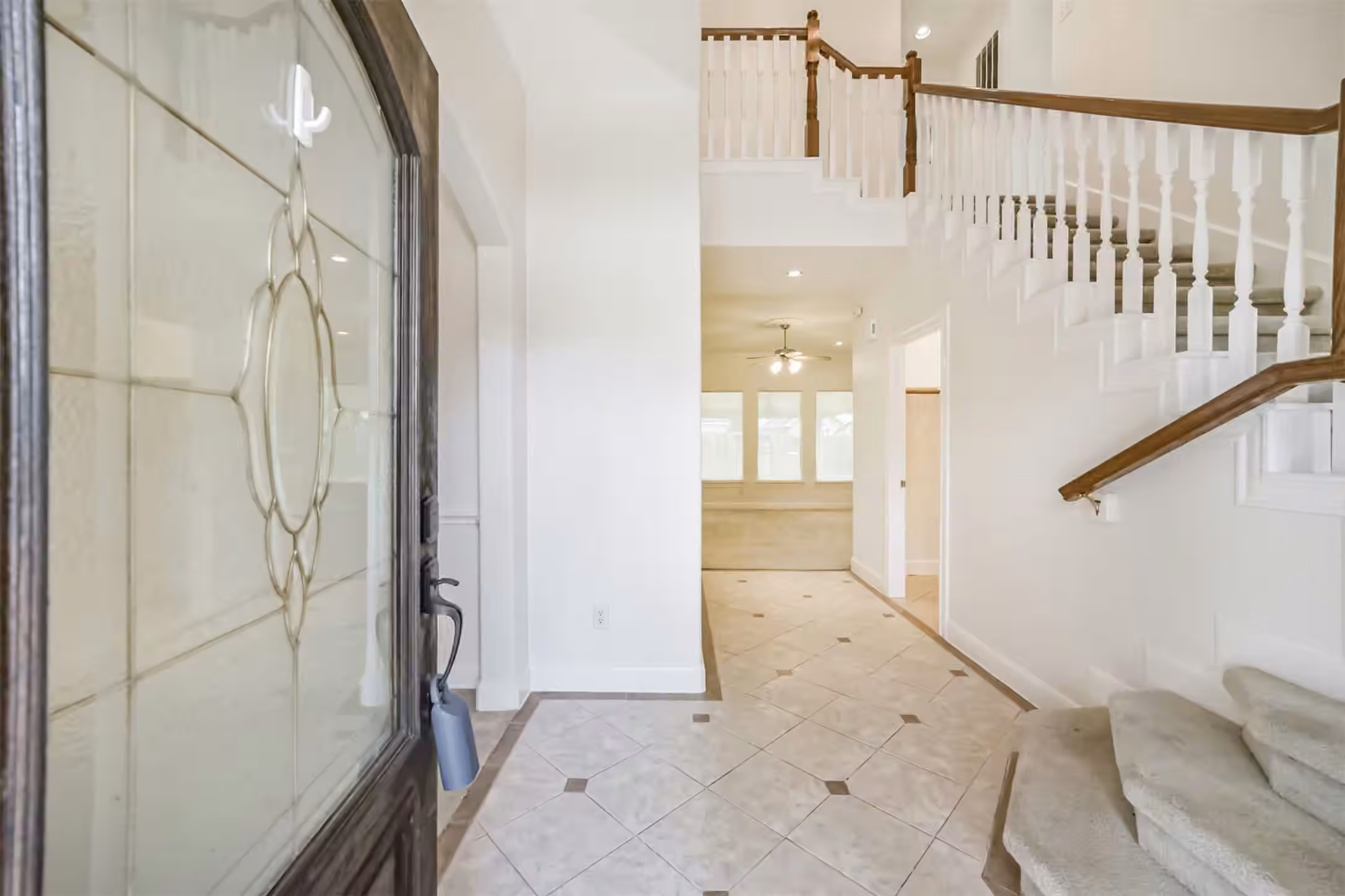 Photo 2 of 2615 Katie Harbor Drive, Manvel, TX