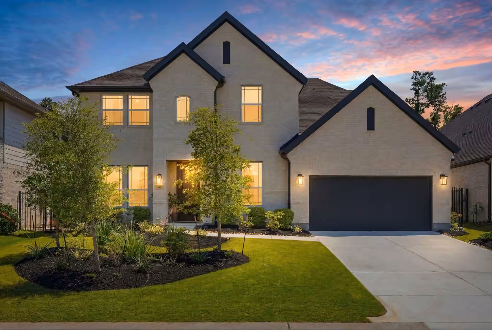 Photo 2 of 8135 Allston Village Trail, The Woodlands, TX