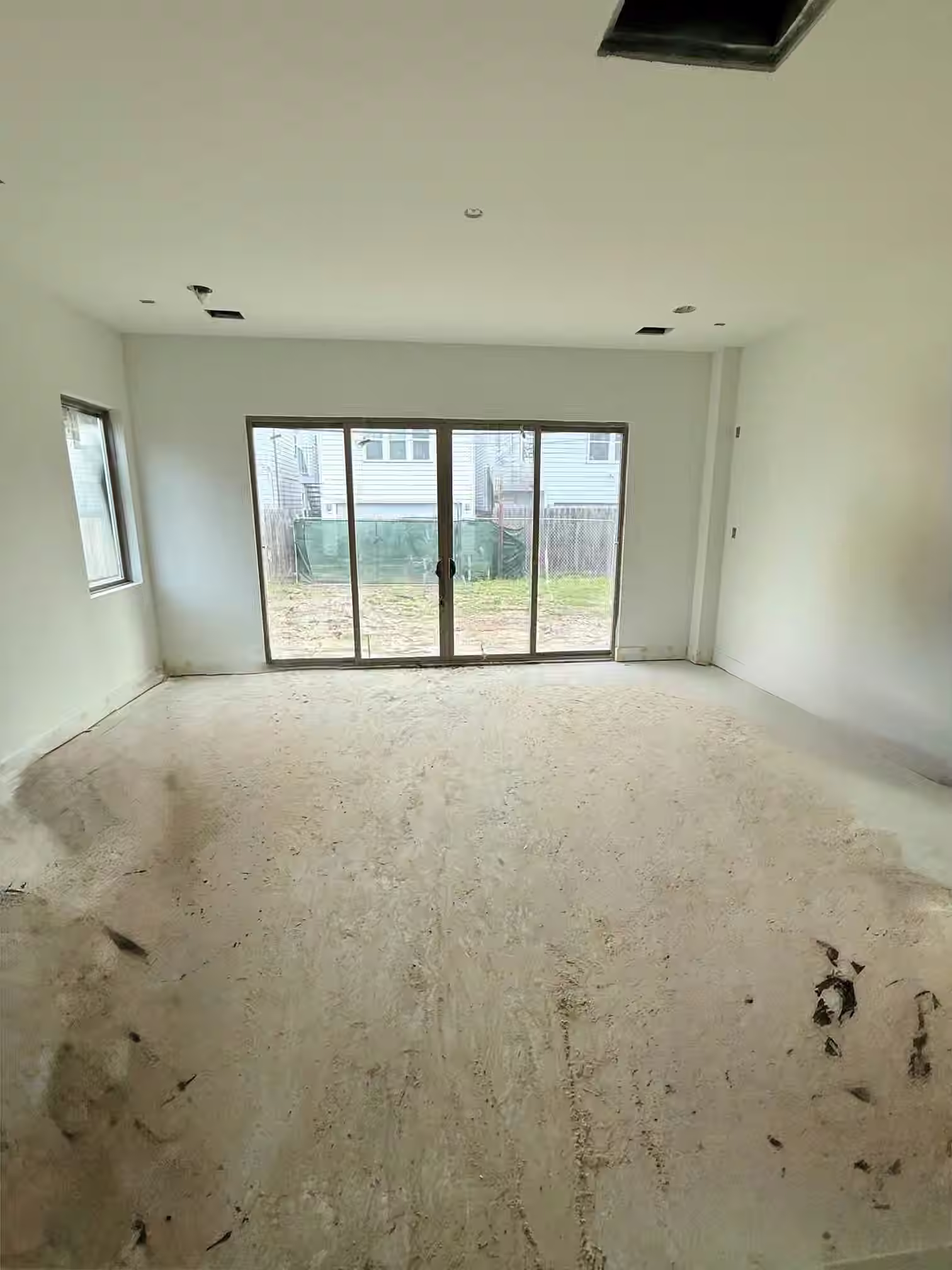 Photo 6 of 711 E 26TH Street, Houston, TX
