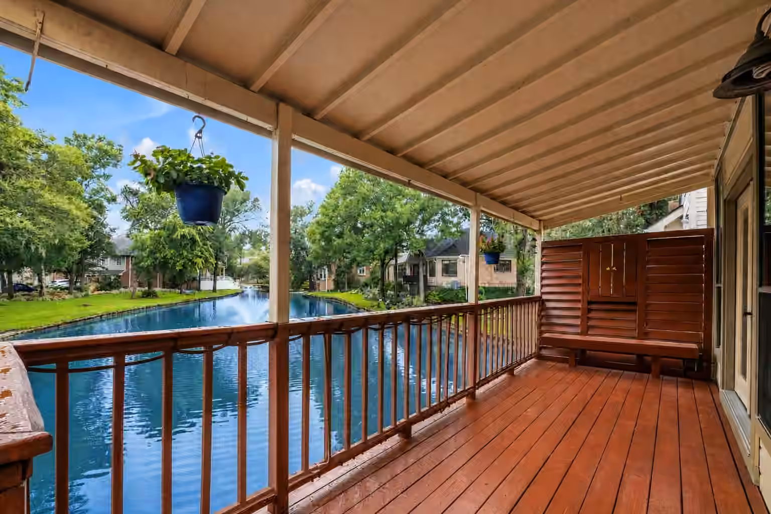 Photo 2 of 12853 Kingsbridge Lane, Houston, TX