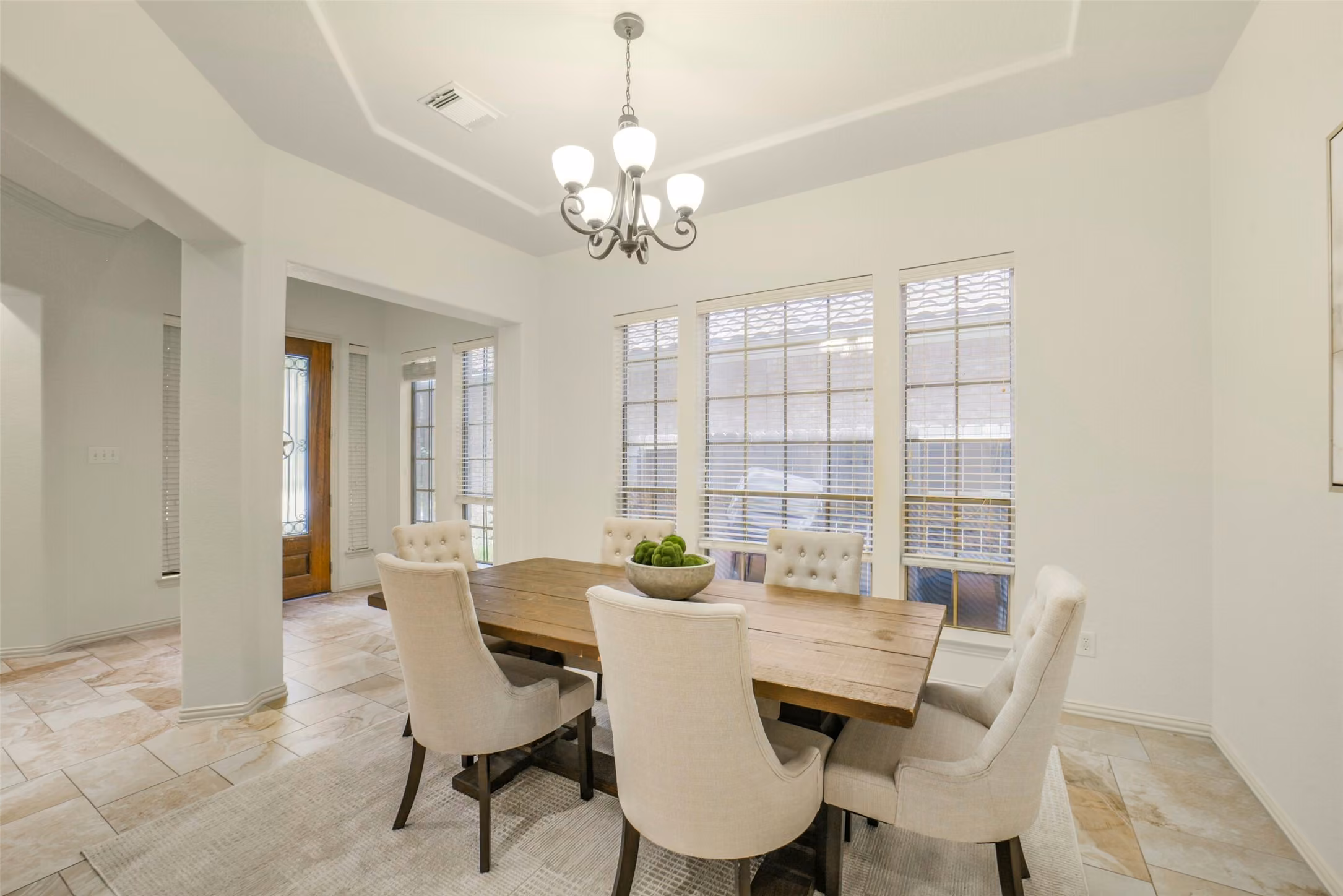 Photo 7 of 82 Cherry Hills Drive, Jersey Village, TX