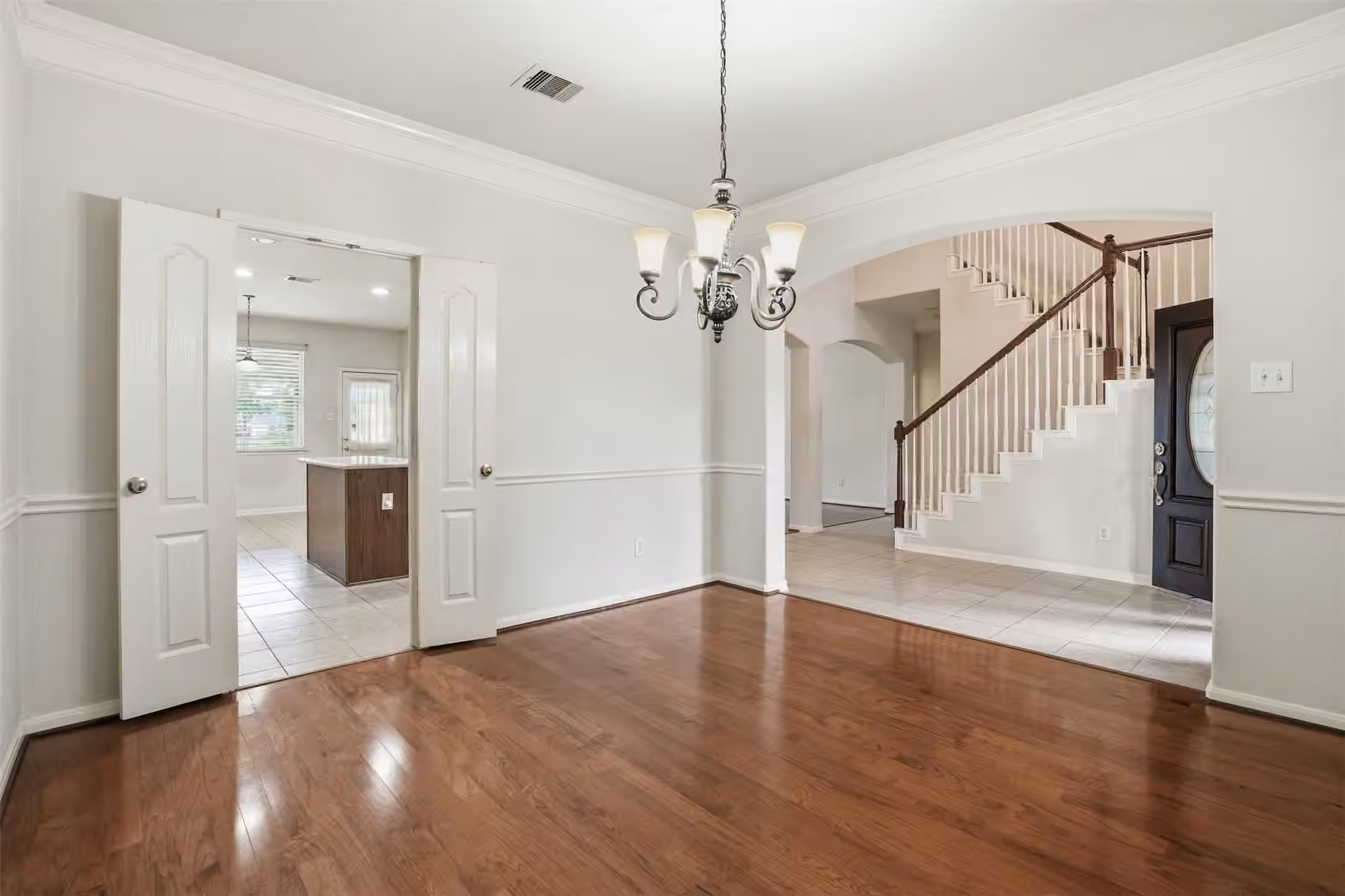 Photo 4 of 15111 Greenhaven Lake Lane, Cypress, TX