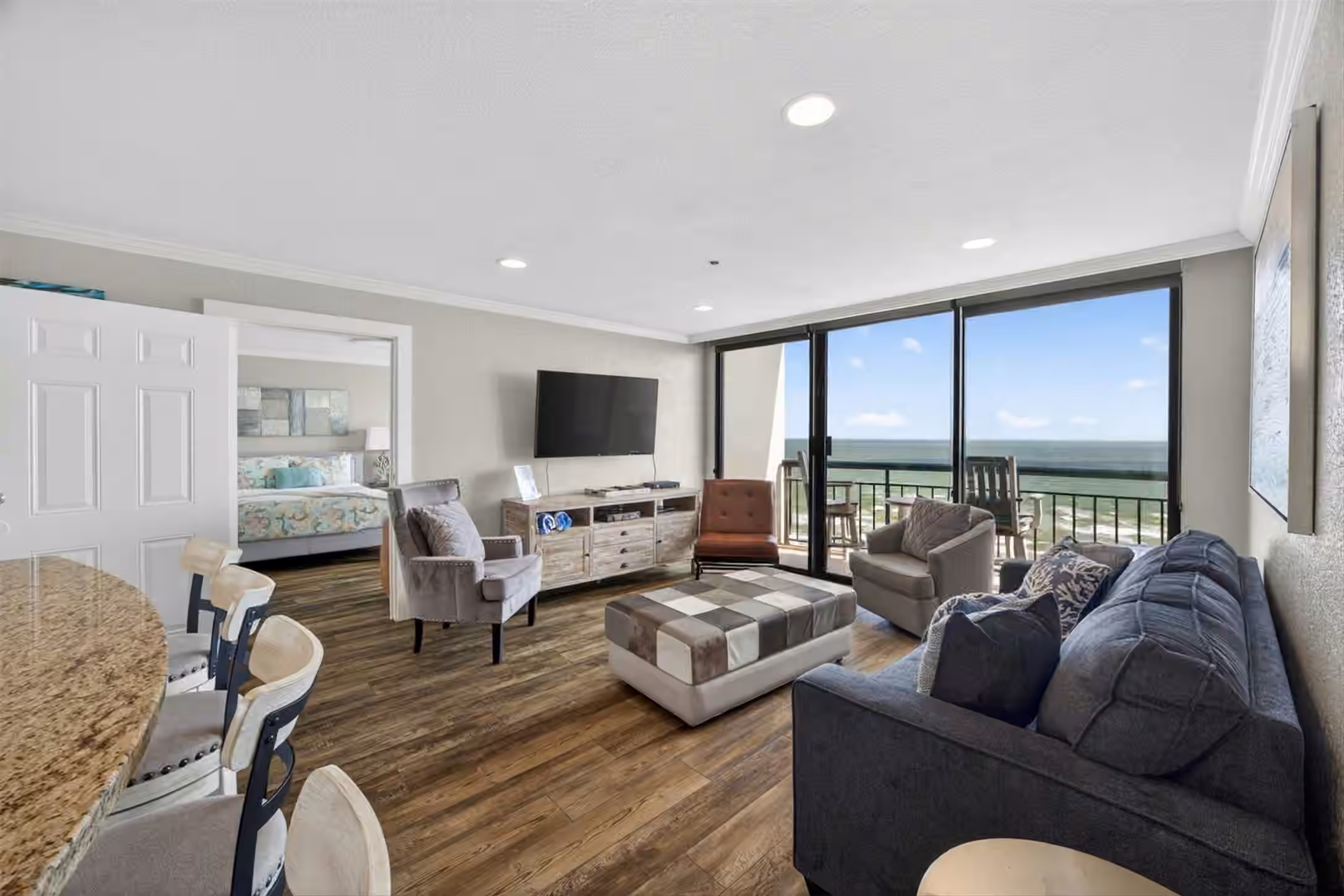 Photo 4 of 5220 Seawall Boulevard 1536/37, Galveston, TX