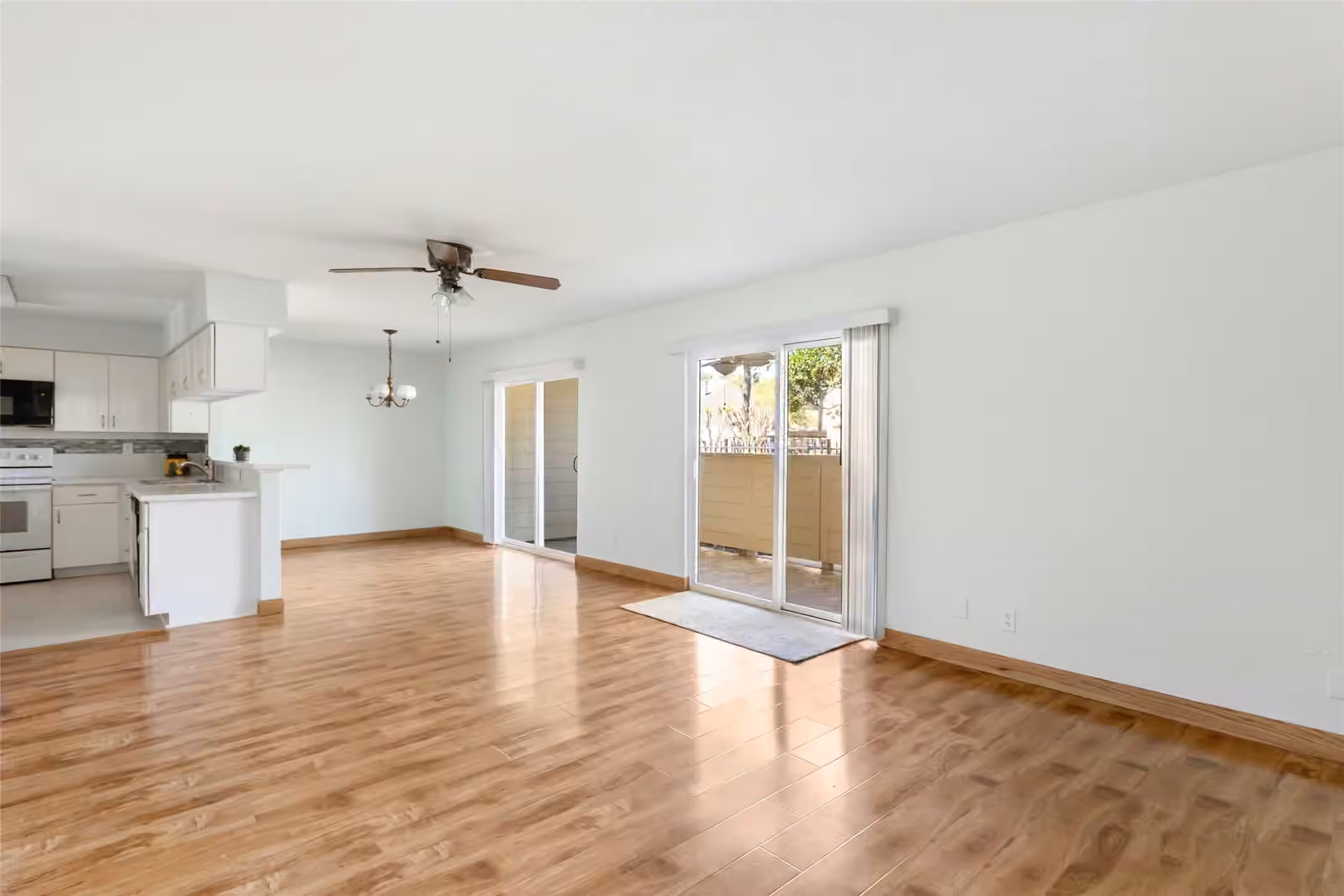 Photo 6 of 14515 Wunderlich Drive 207, Houston, TX