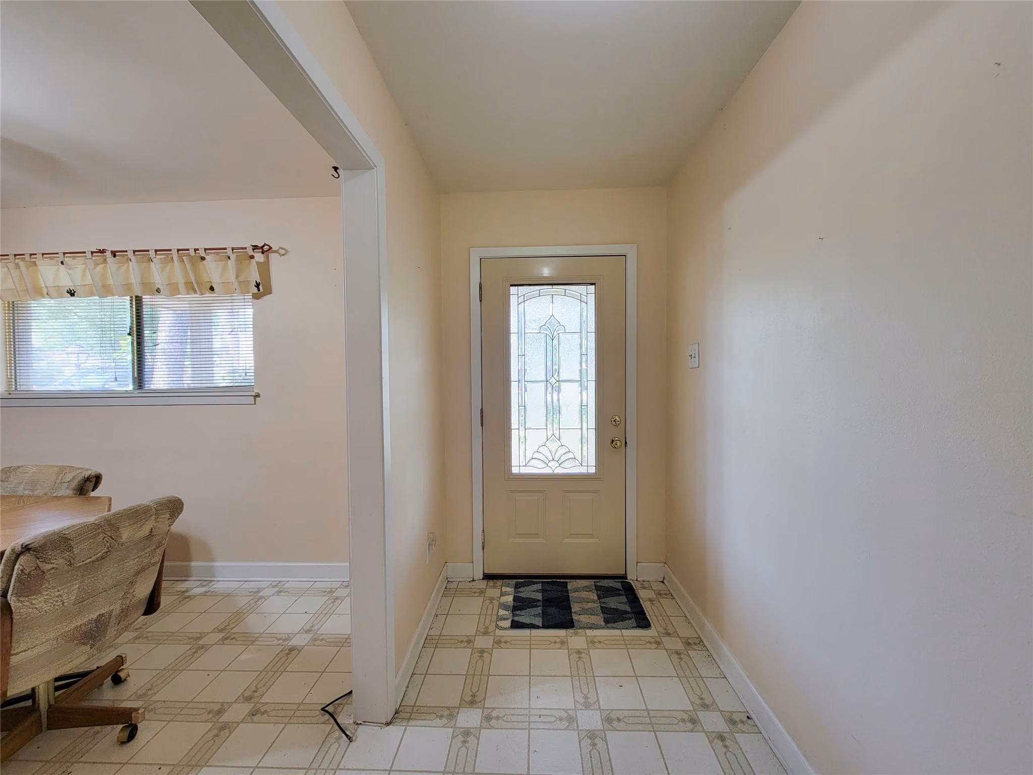 Photo 6 of 12119 Beverly Drive, Houston, TX
