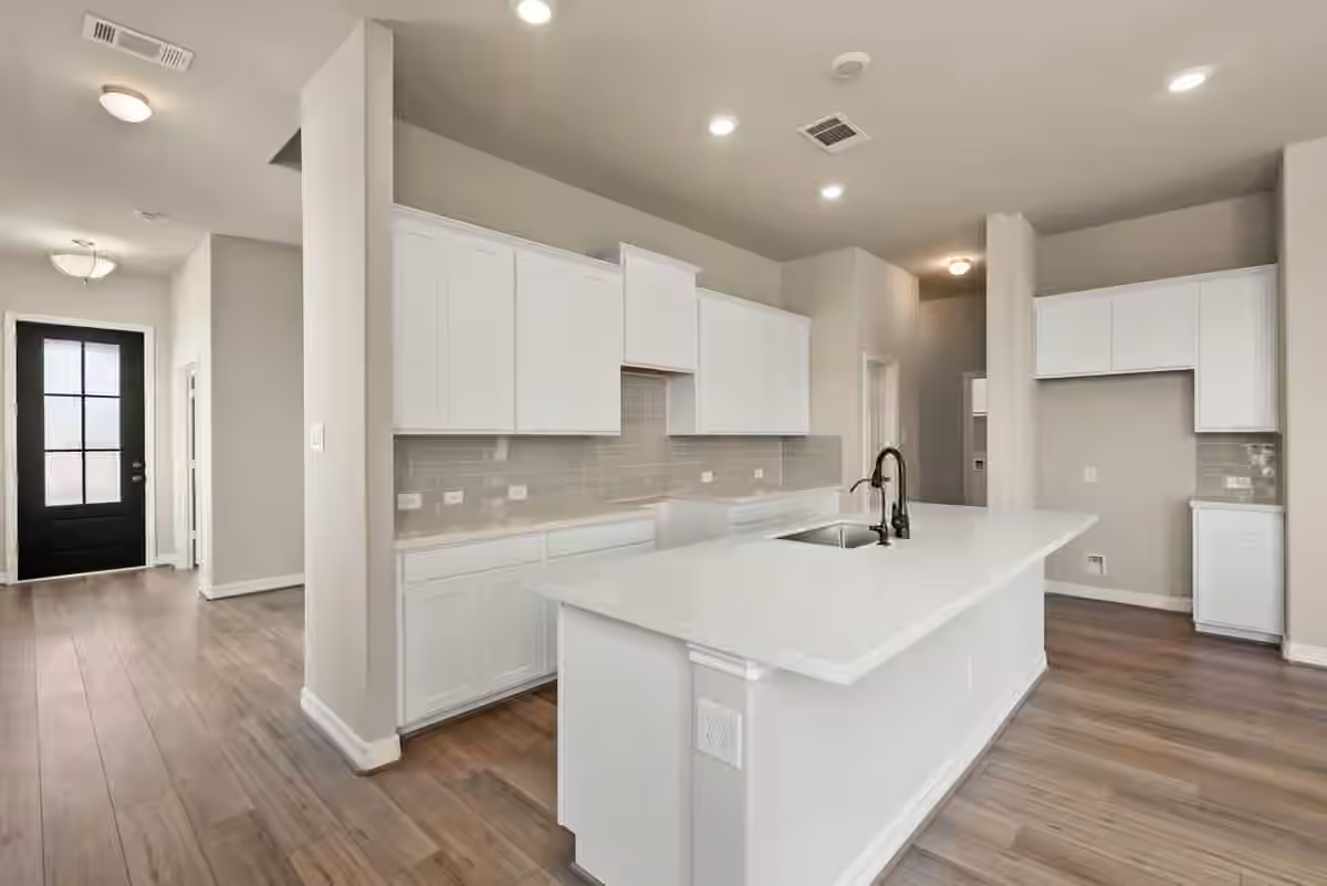Photo 6 of 304 Redbud Ridge Drive, Brookshire, TX