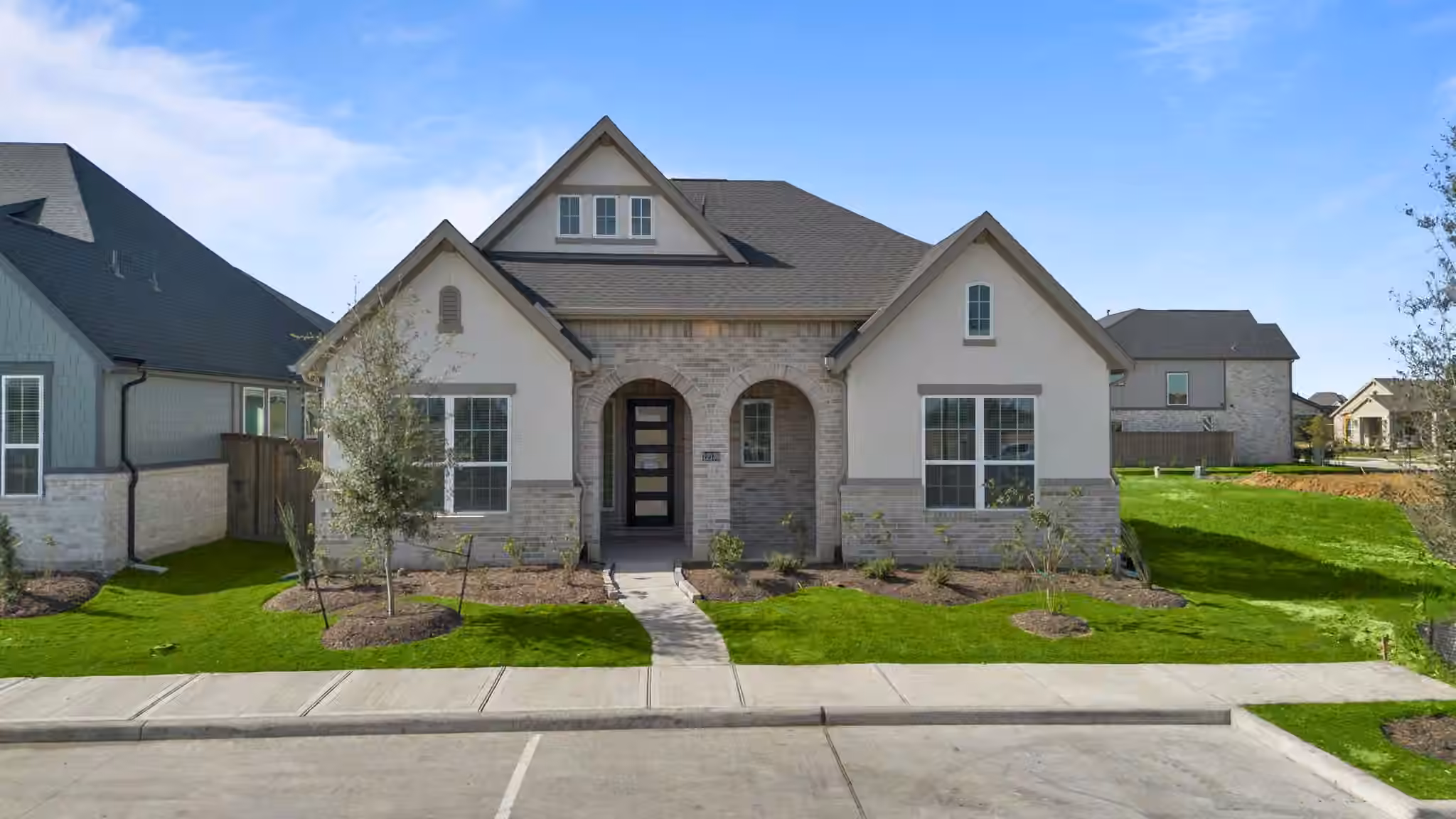 Photo 2 of 12139 Canal View Boulevard, Mont Belvieu, TX