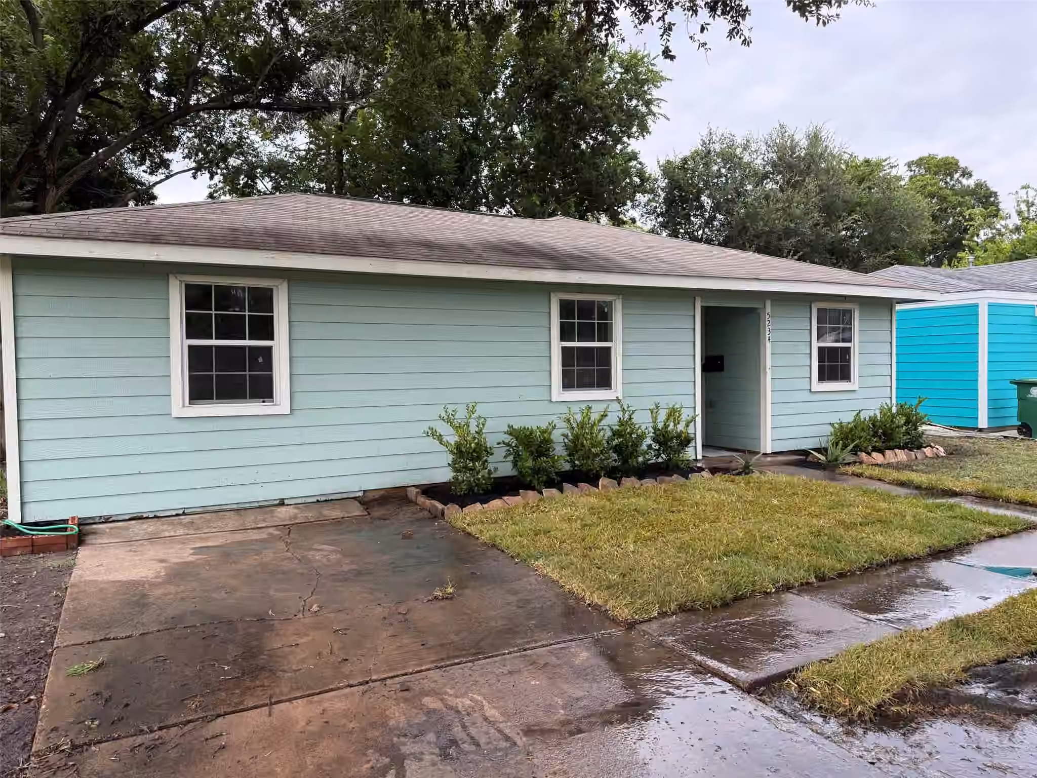 Photo of 5234 Ripplebrook Drive, Houston, TX