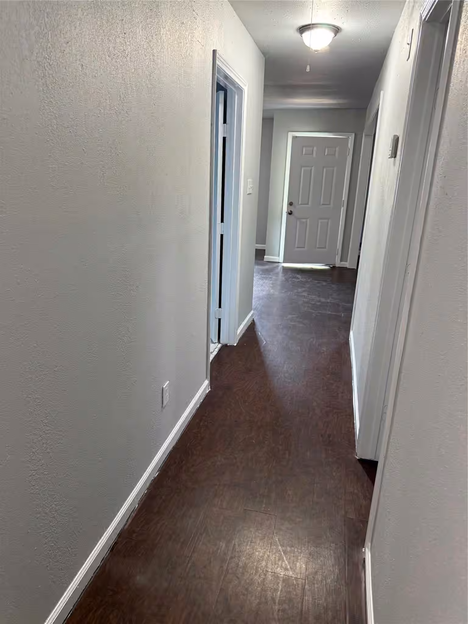 Photo 7 of 5234 Ripplebrook Drive, Houston, TX