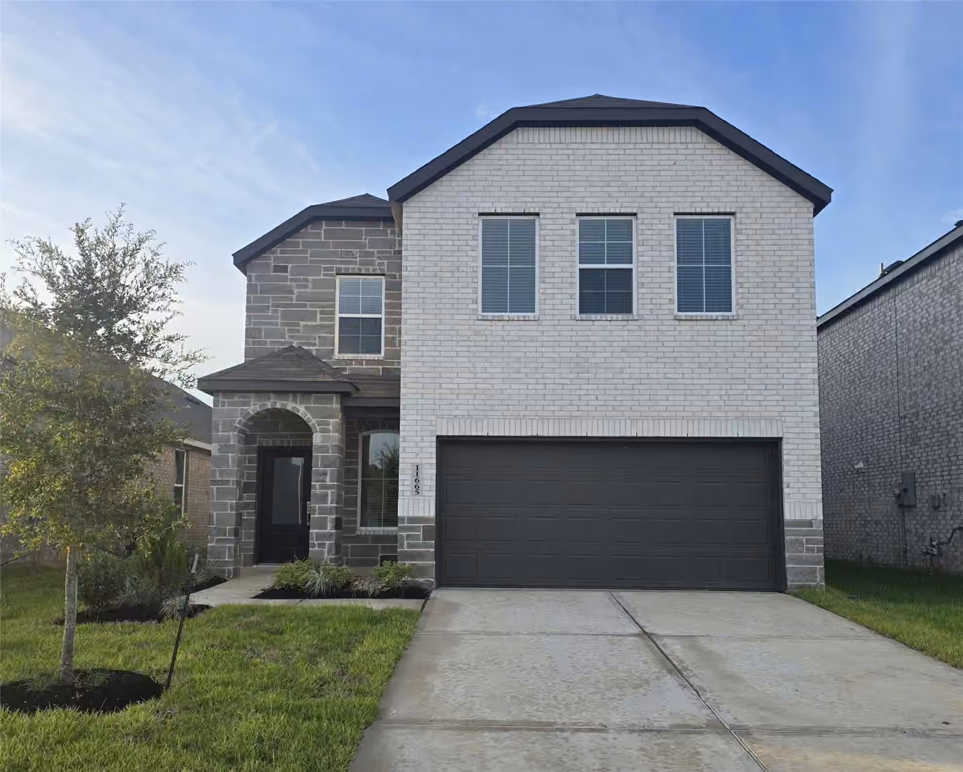 Photo of 11665 Lazy Oak Creek Drive, Magnolia, TX 77354