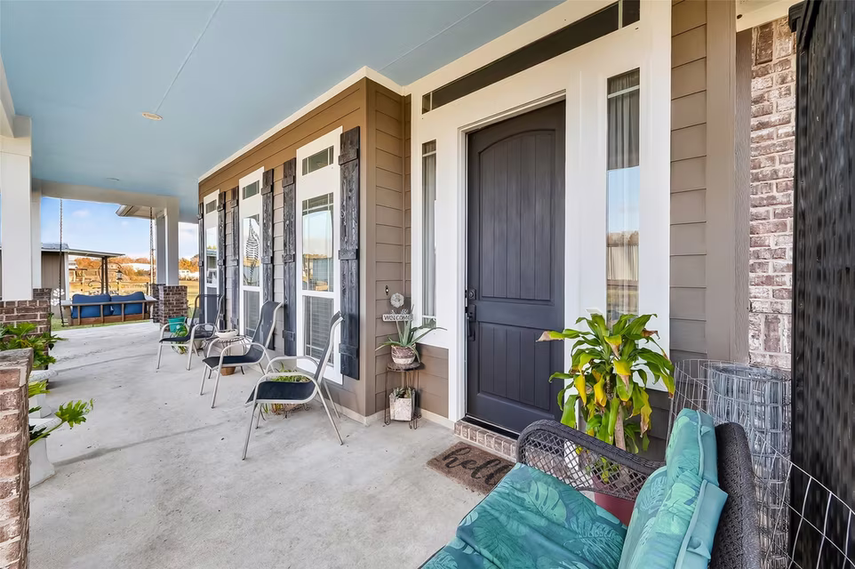 Photo 7 of 912 County Road 340, Angleton, TX