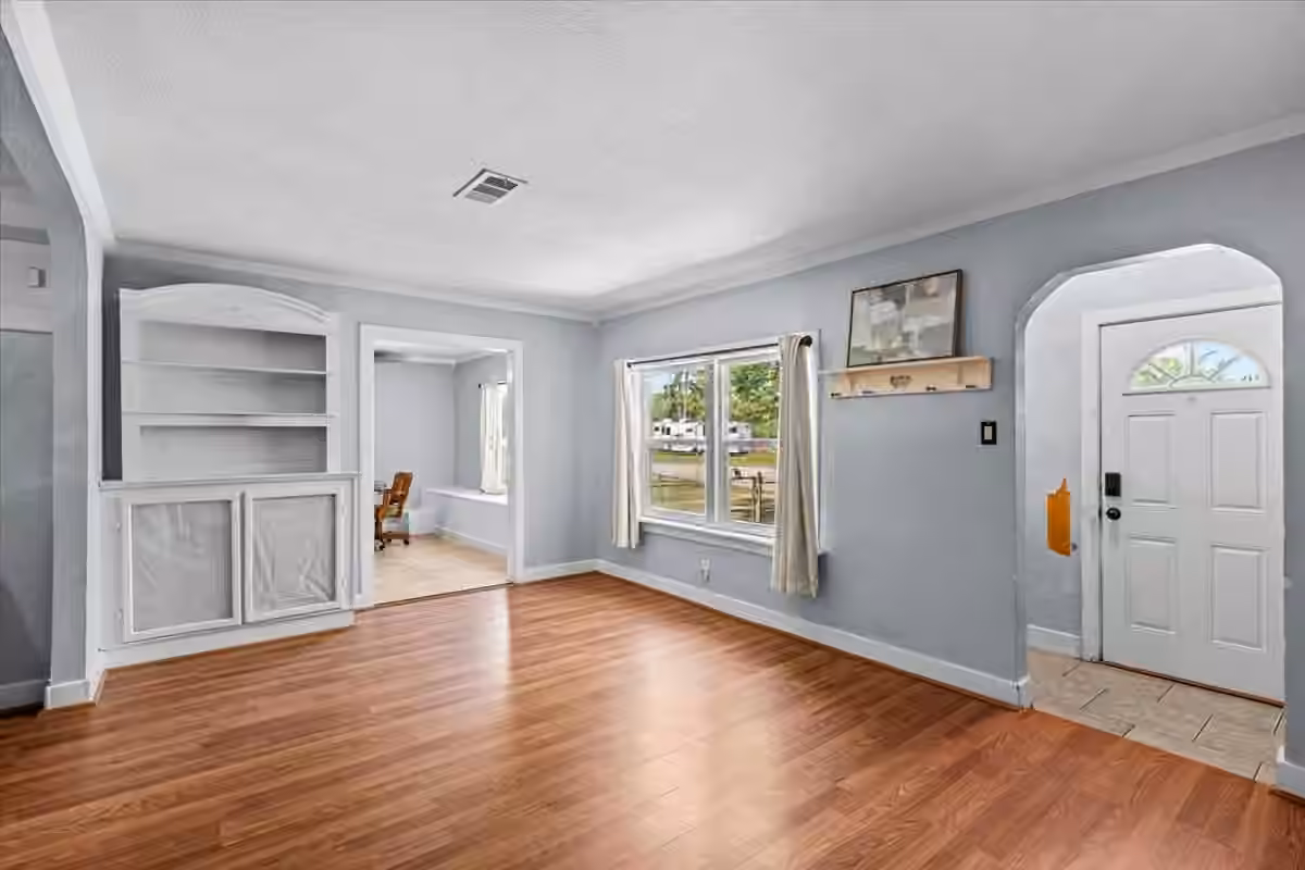 Photo 6 of 4018 Fm 646 Road N, Santa Fe, TX