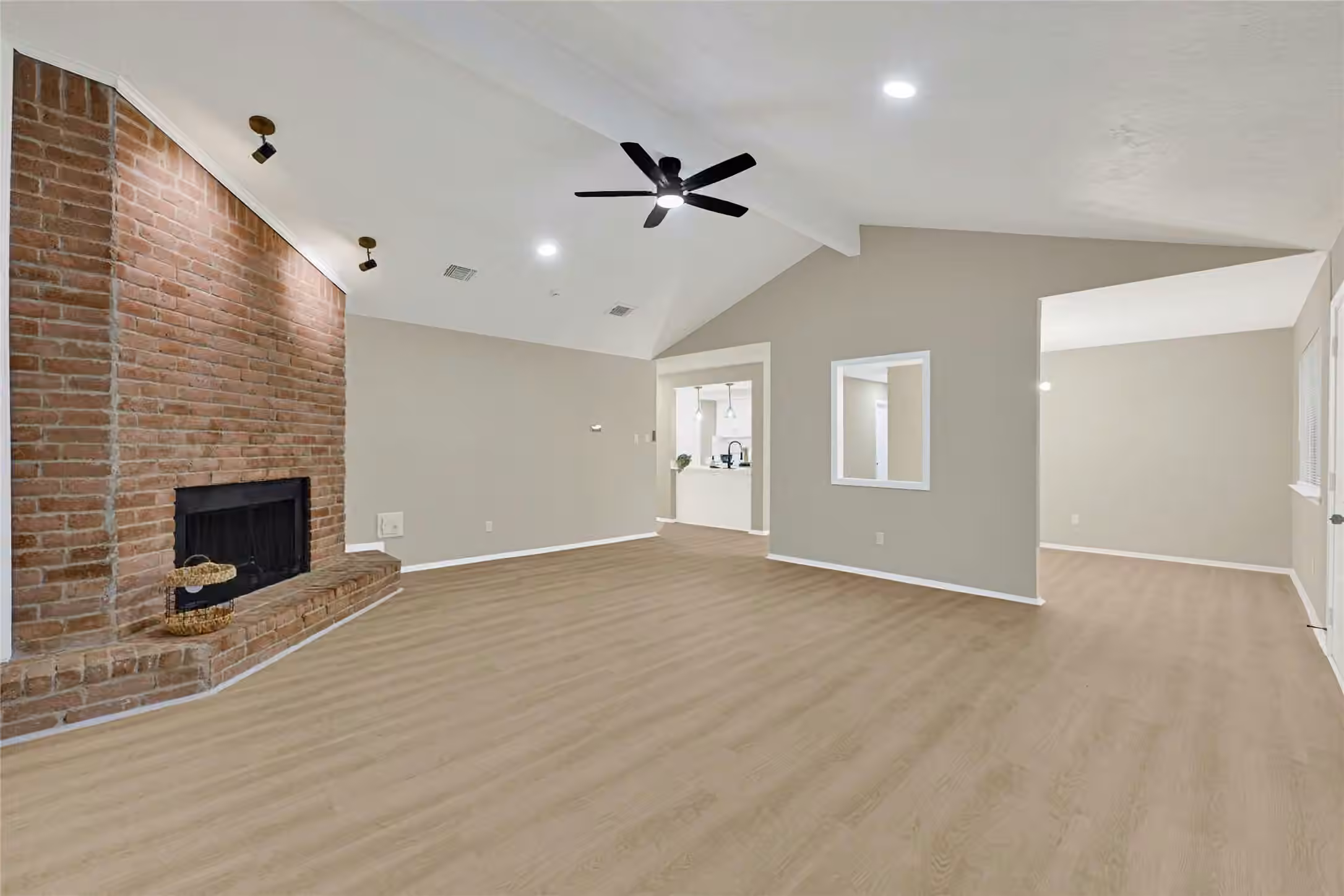 Photo 6 of 914 Cheyenne Meadows Drive, Katy, TX