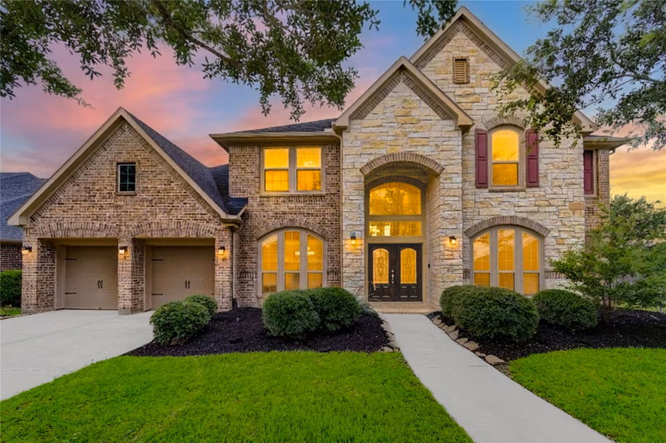Photo 2 of 27821 Pinpoint Crossing Drive, Katy, TX