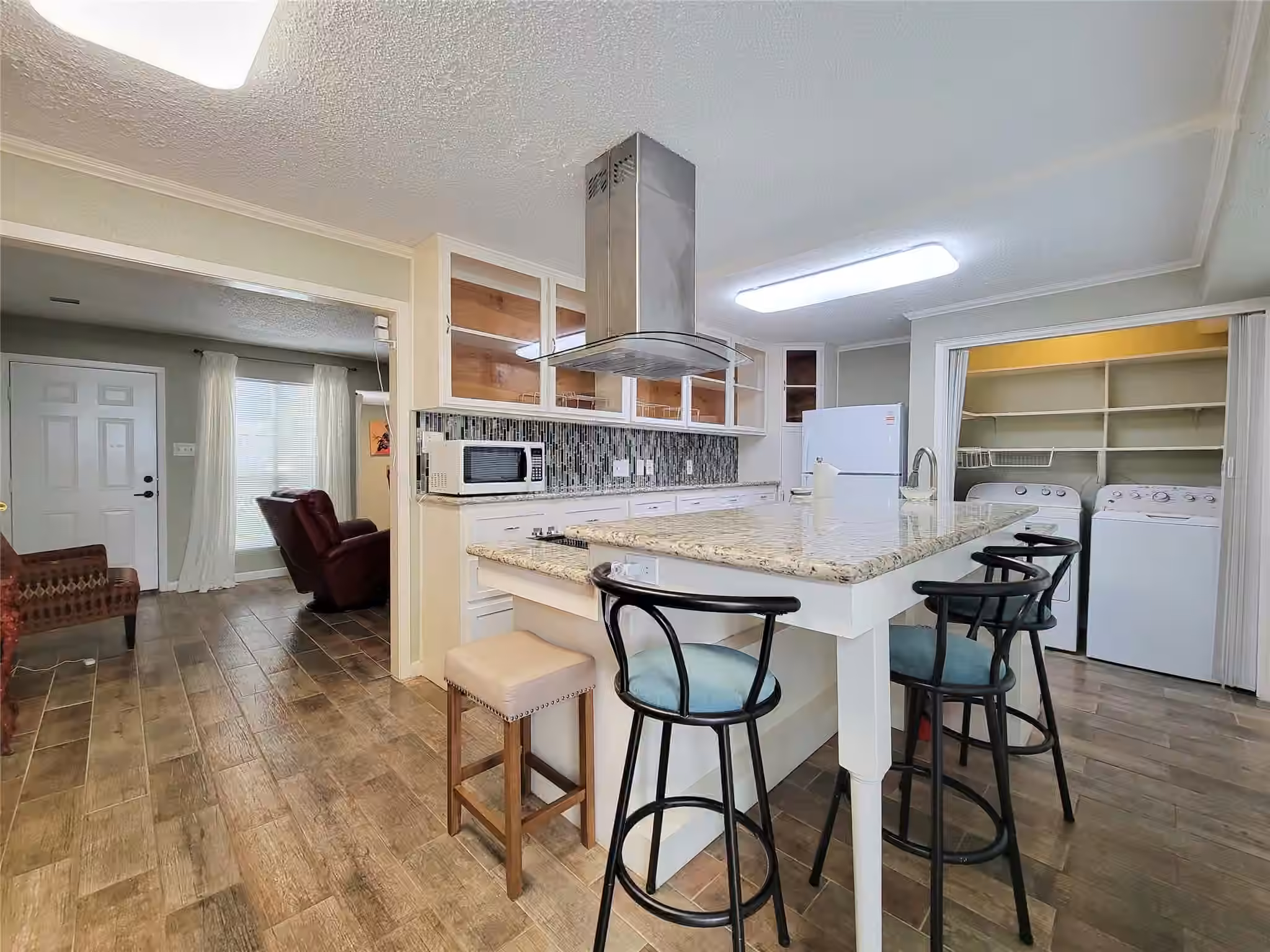 Photo 5 of 781 Country Place Drive 1047, Houston, TX