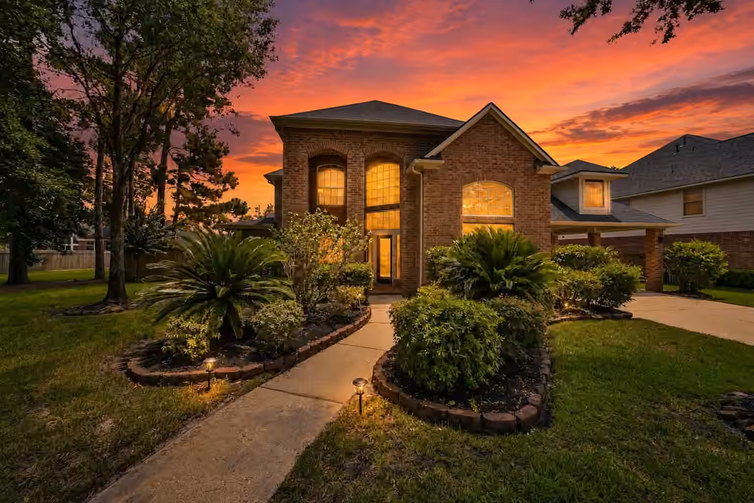 Photo of 18303 Enchanted Rock Trail, Humble, TX 77346