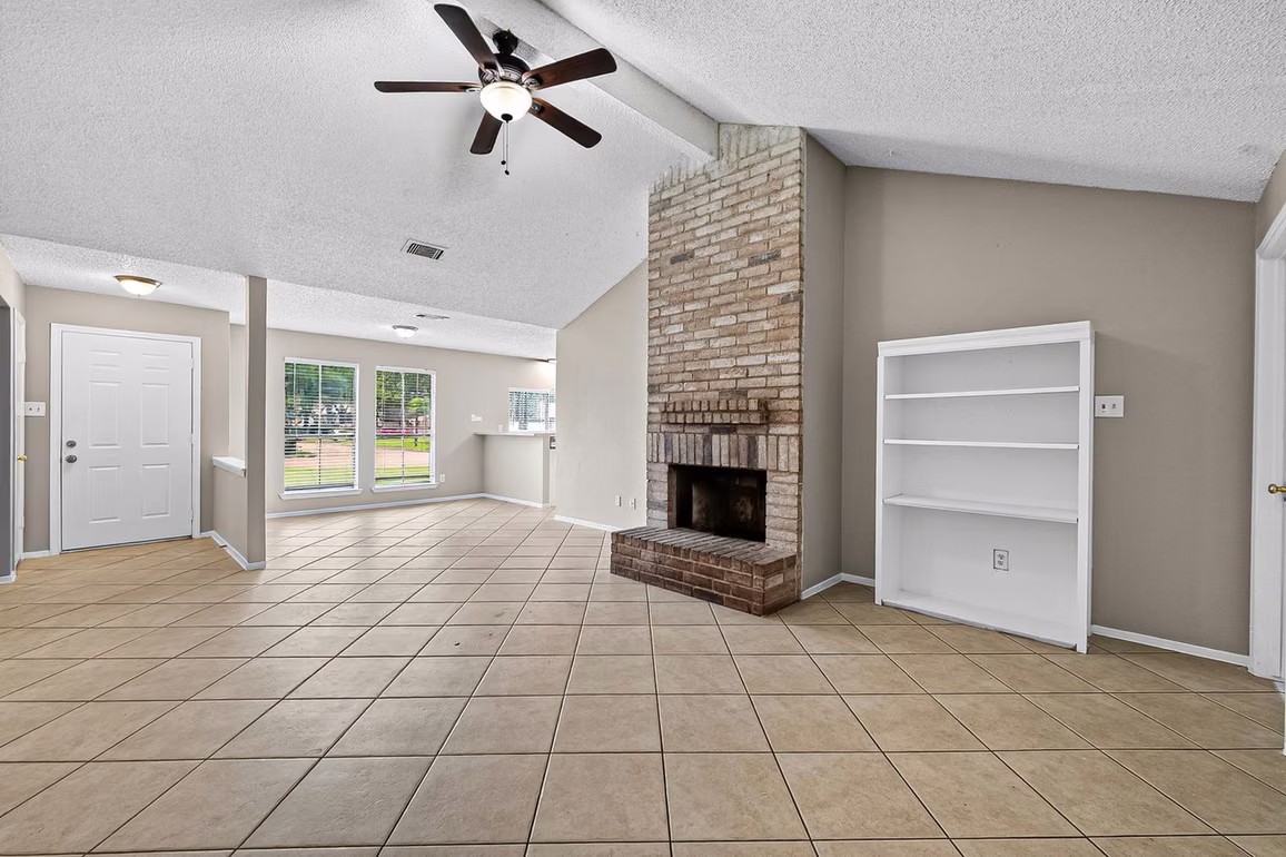 Photo 2 of 12150 Osage Park Drive, Houston, TX