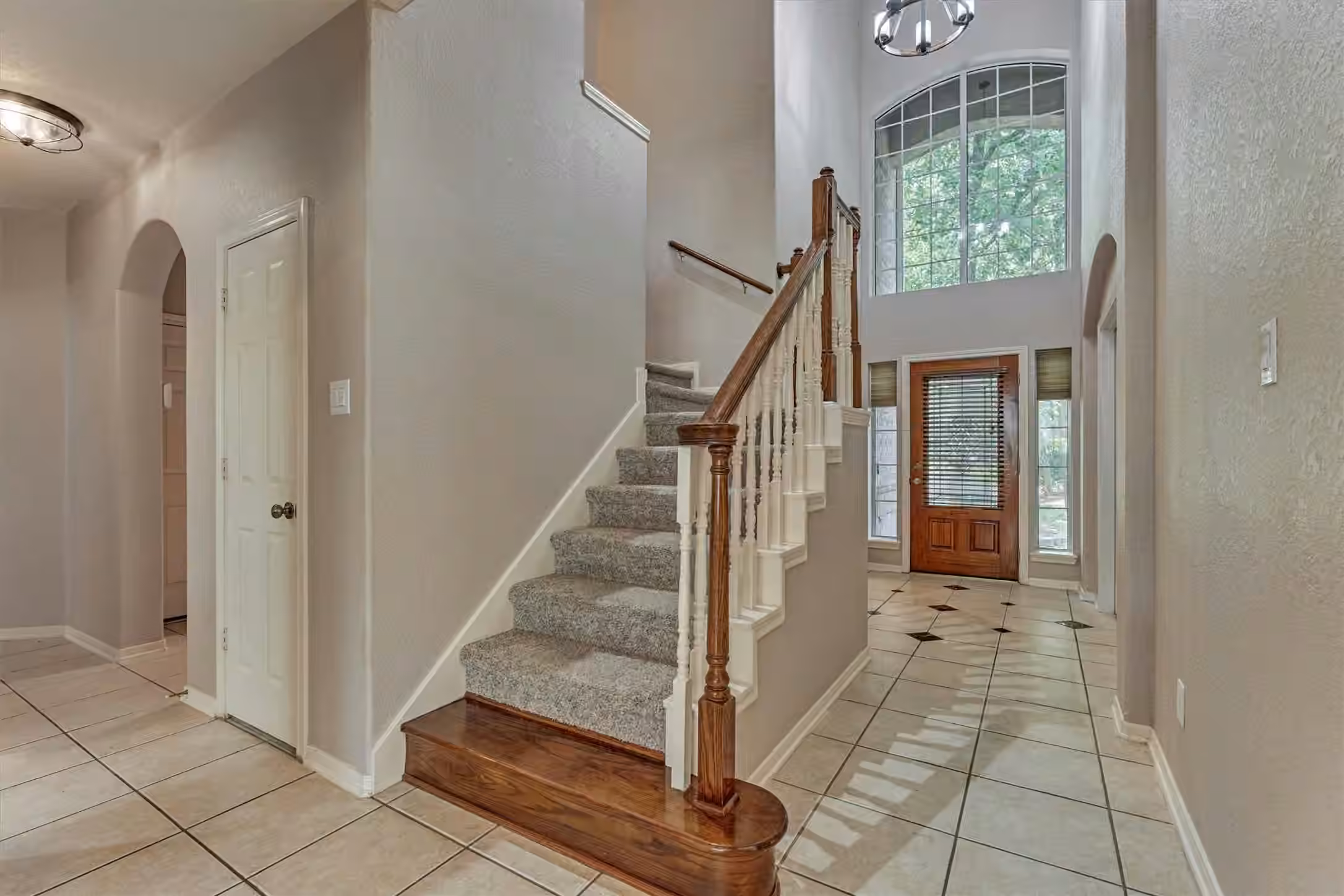 Photo 6 of 59 W Prairie Dawn Circle, The Woodlands, TX