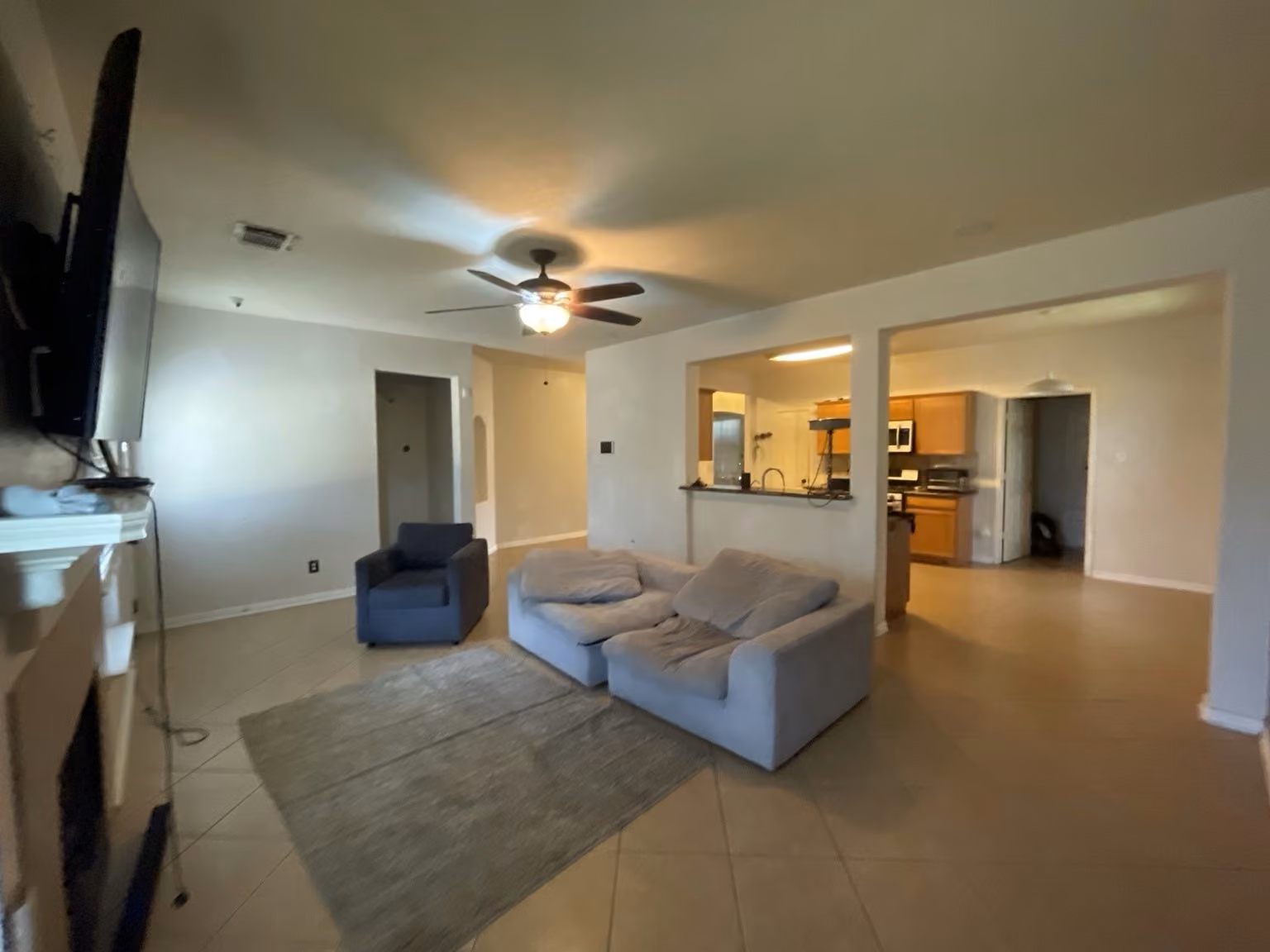 Photo 7 of 7910 Pelican Lane, Baytown, TX