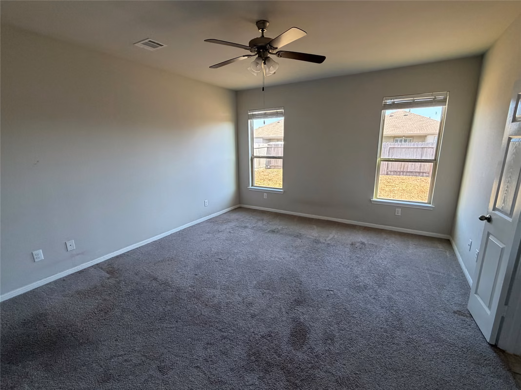 Photo 7 of 3010 Royal Albatross Drive, Texas City, TX