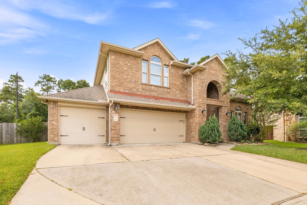 Photo 2 of 18118 Banpo Court, Houston, TX