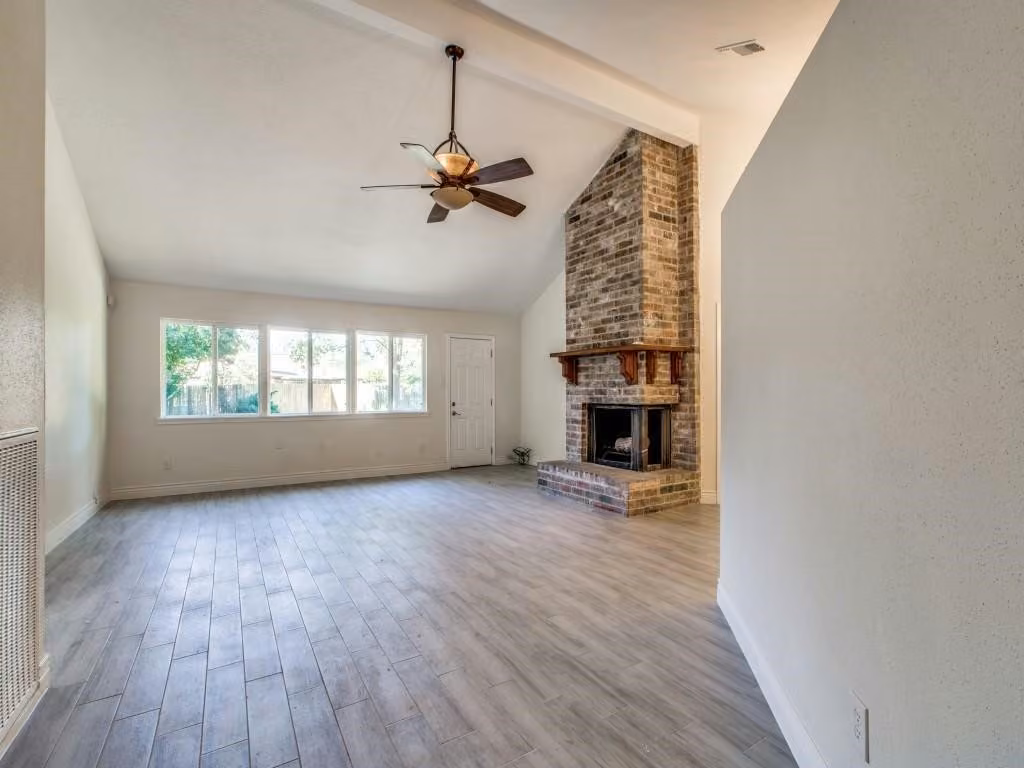 Photo 3 of 6306 Fallengate Drive, Spring, TX