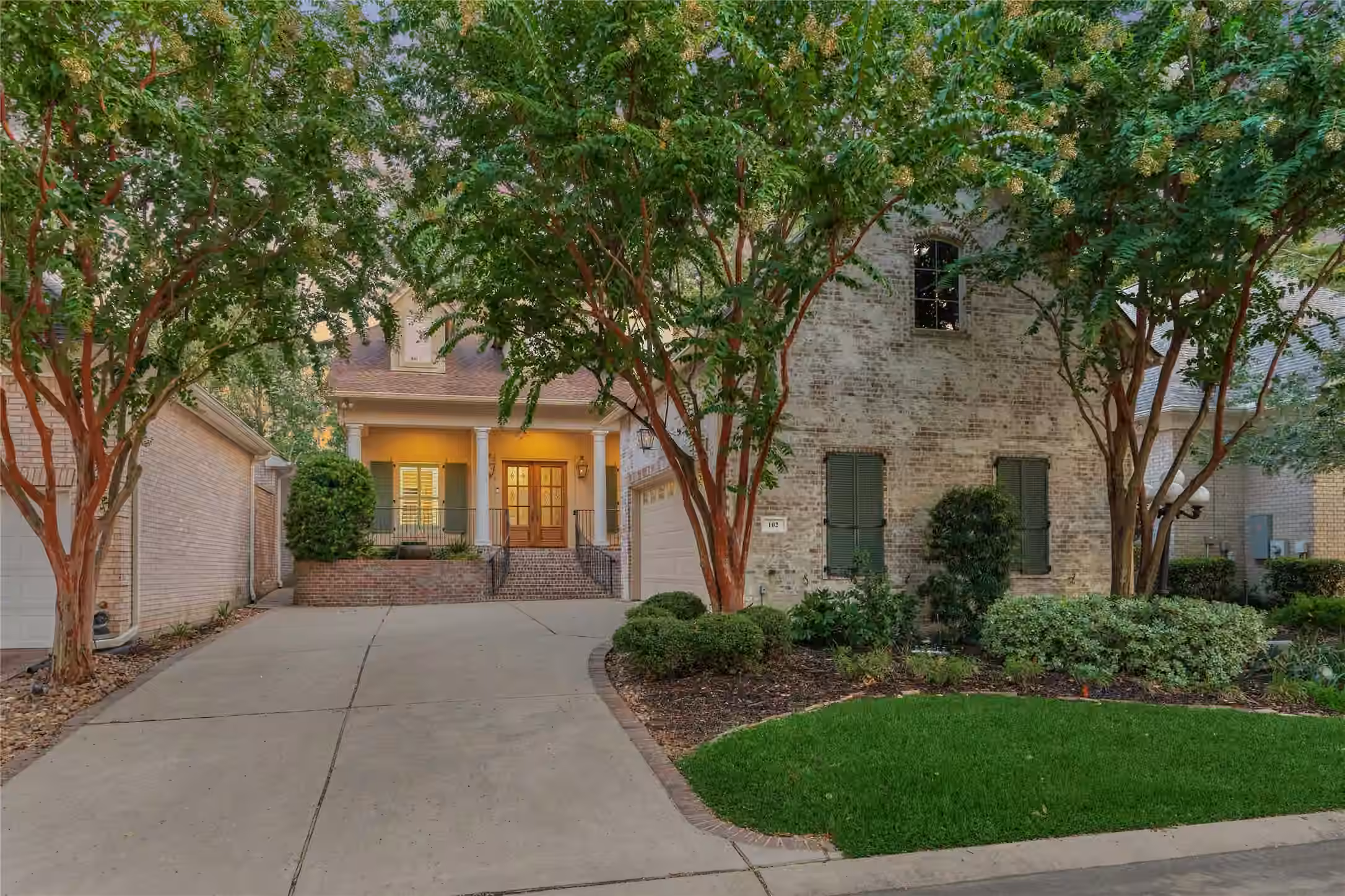 Photo of 102 Winthrop Harbor S, Montgomery, TX 77356