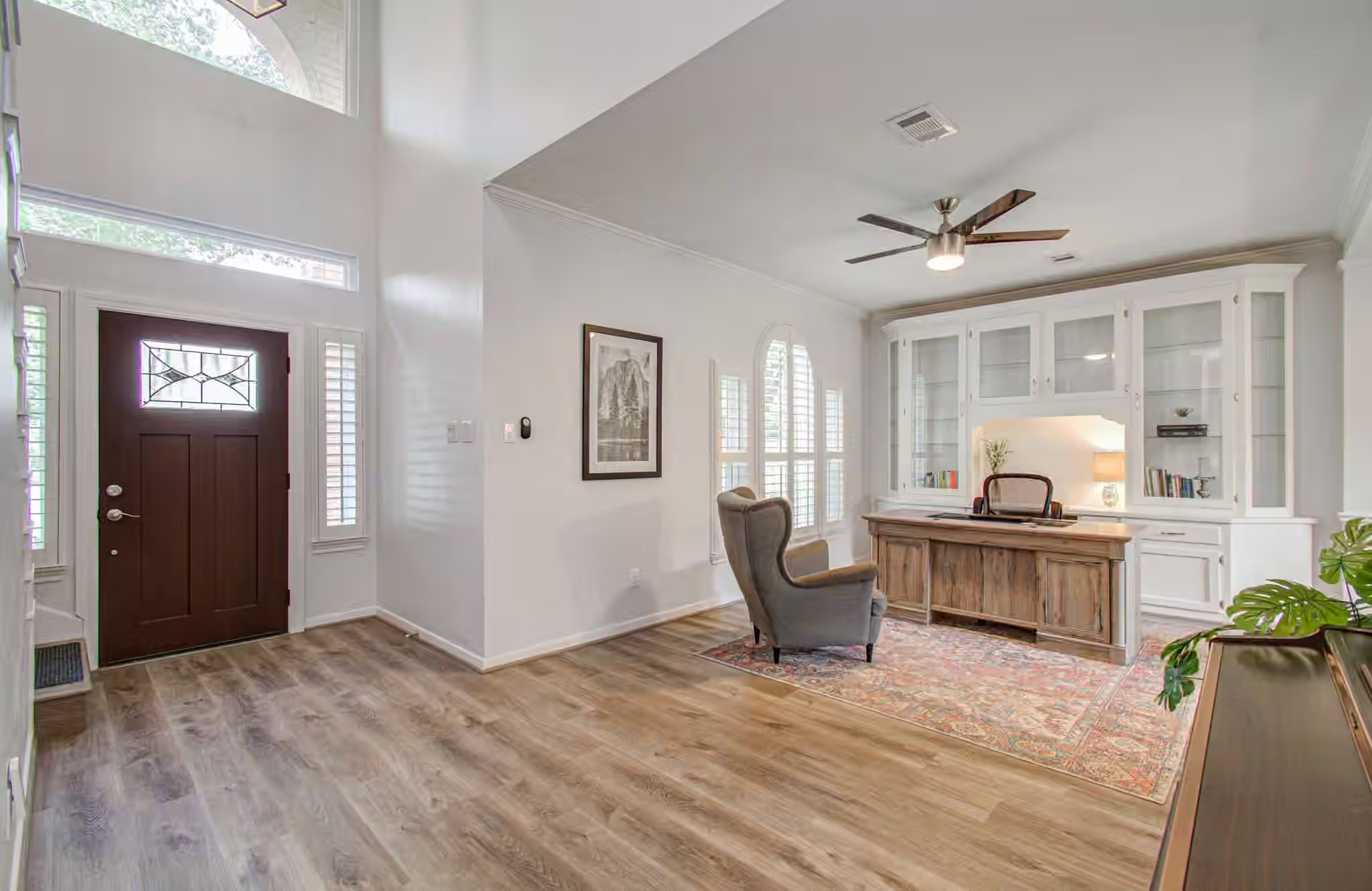 Photo 4 of 22927 Northoak Forest Lane, Spring, TX