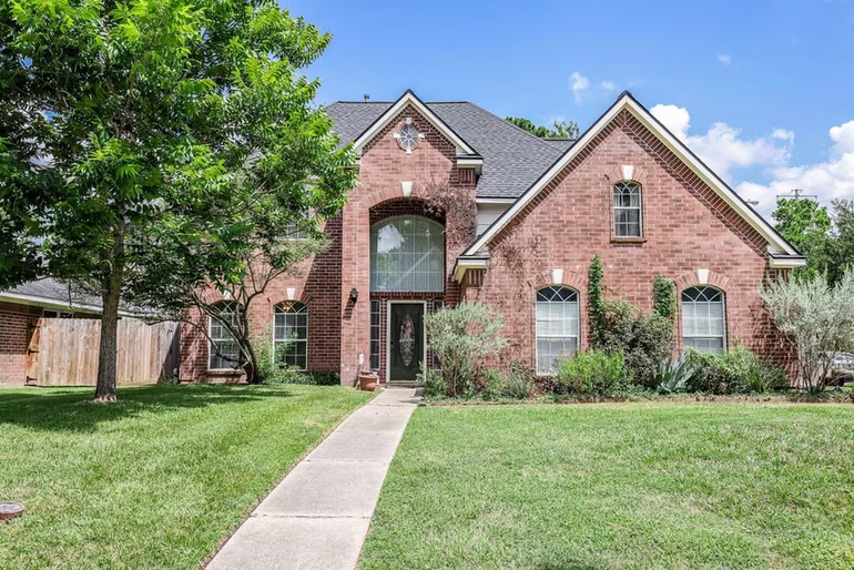 Photo 2 of 13502 Spring Court, Tomball, TX
