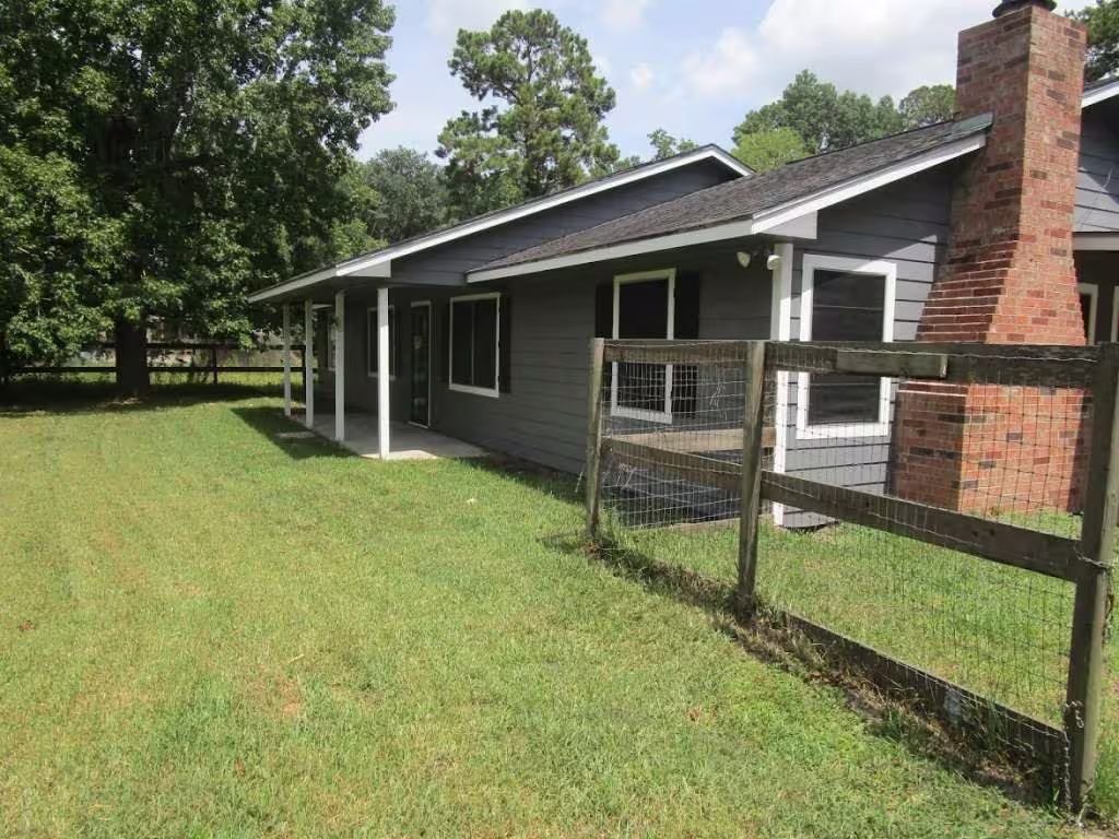 Photo of 4306 Gatewood Road, Crosby, TX 77532
