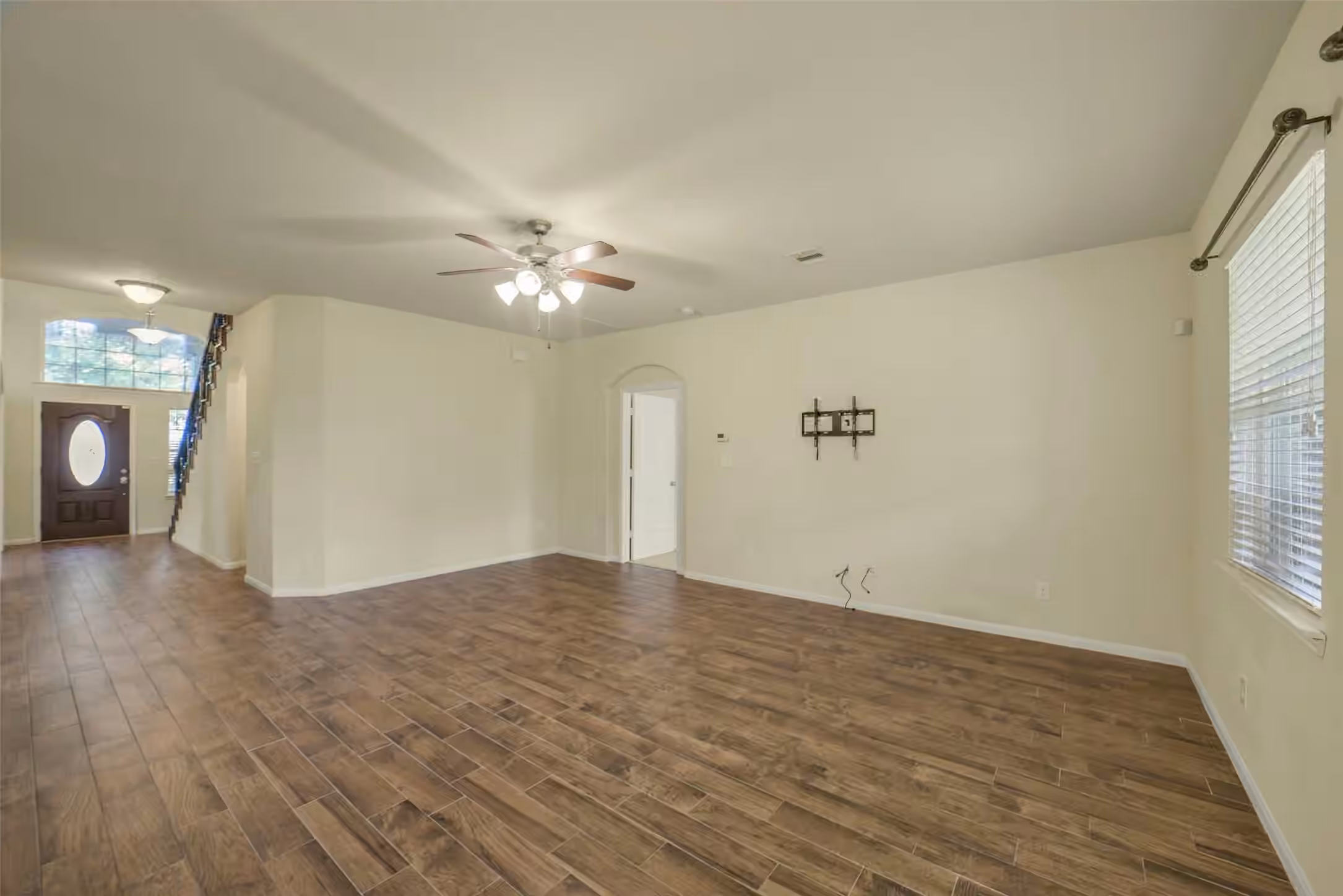 Photo 7 of 5811 Micah Lane, Rosenberg, TX