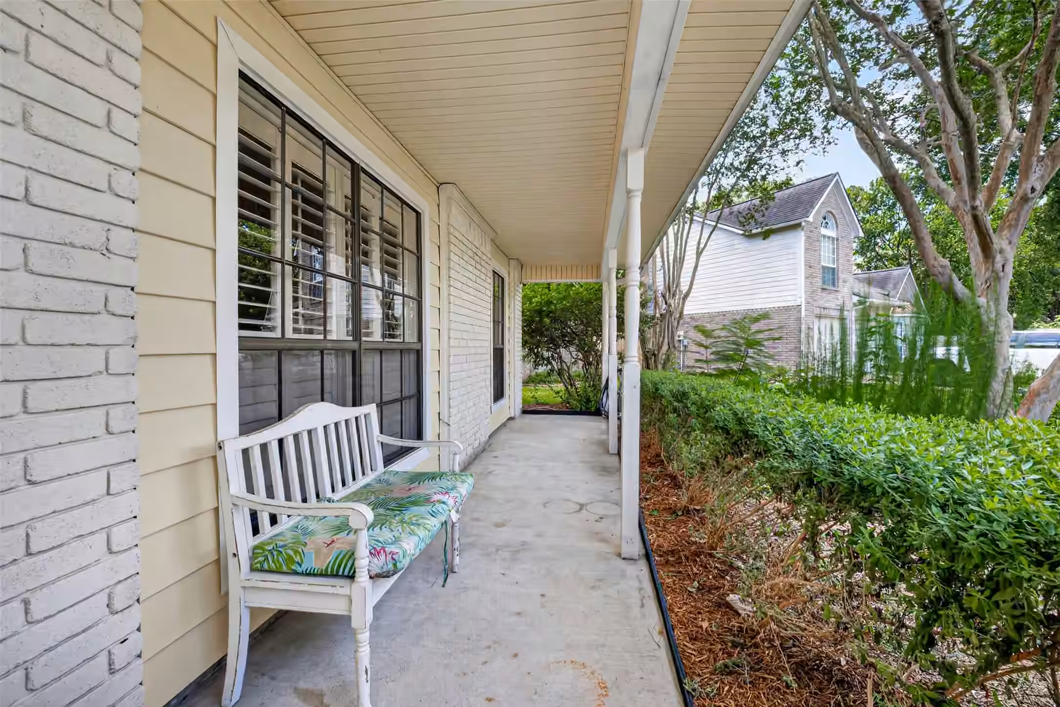 Photo 5 of 15806 Imperial Falls Court, Houston, TX