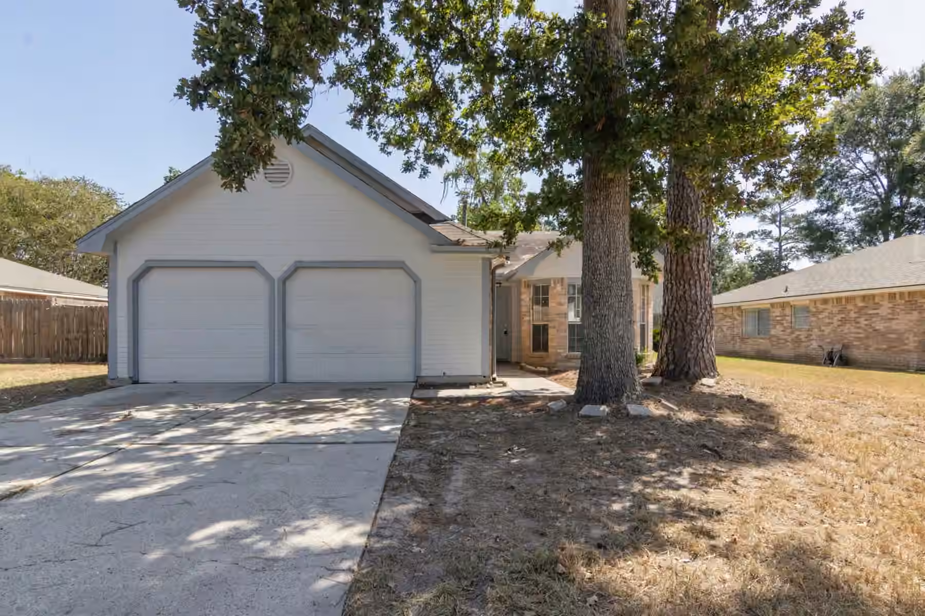 Photo 2 of 29114 Loddington Street, Spring, TX