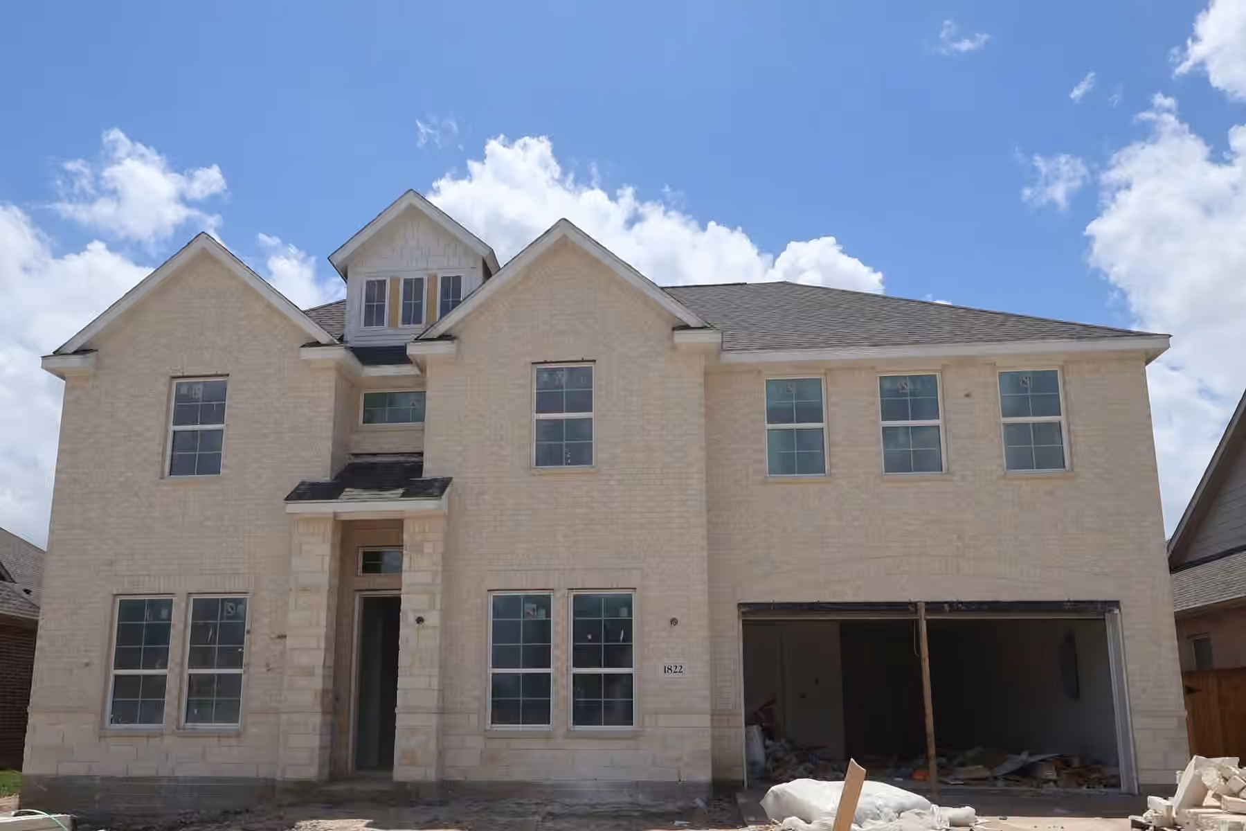 Photo 3 of 1822 N Wildflower Drive, Deer Park, TX