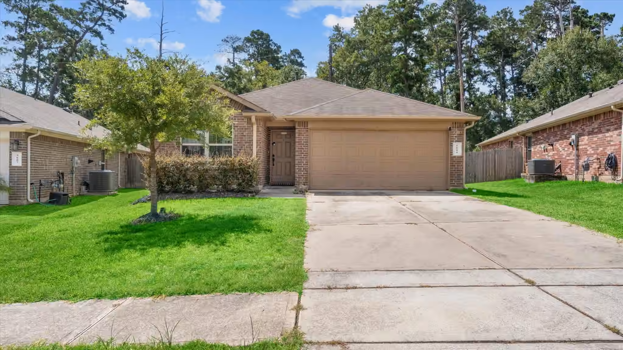 Photo 2 of 5611 Rainflower Terrace Lane, Spring, TX